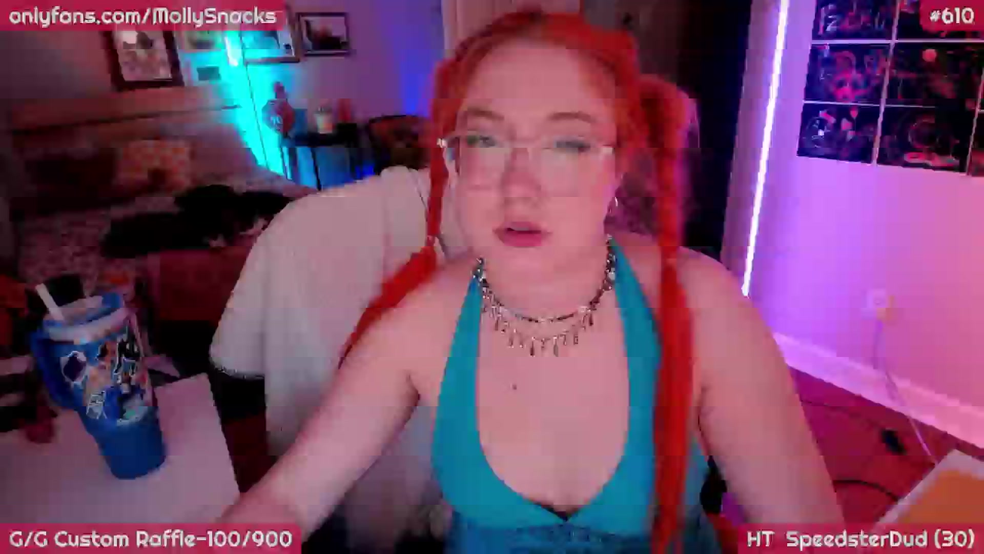 Gallery image thumbnail from MollySnacks's myfreecams stream on, 04/20/2026, 03:32 image 11 of 20