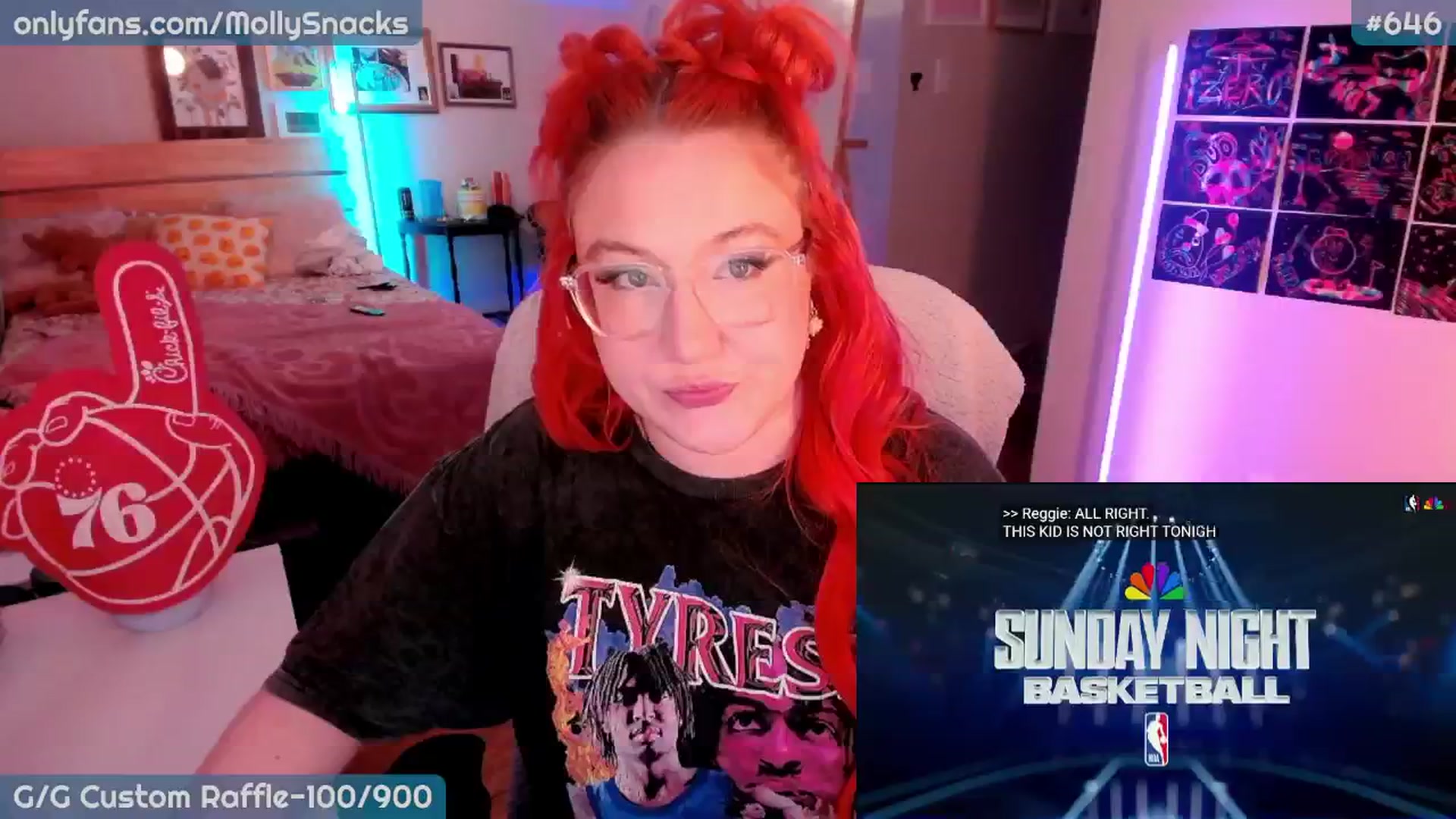 Gallery image thumbnail from MollySnacks's myfreecams stream on, 04/27/2026, 01:24 image 4 of 20