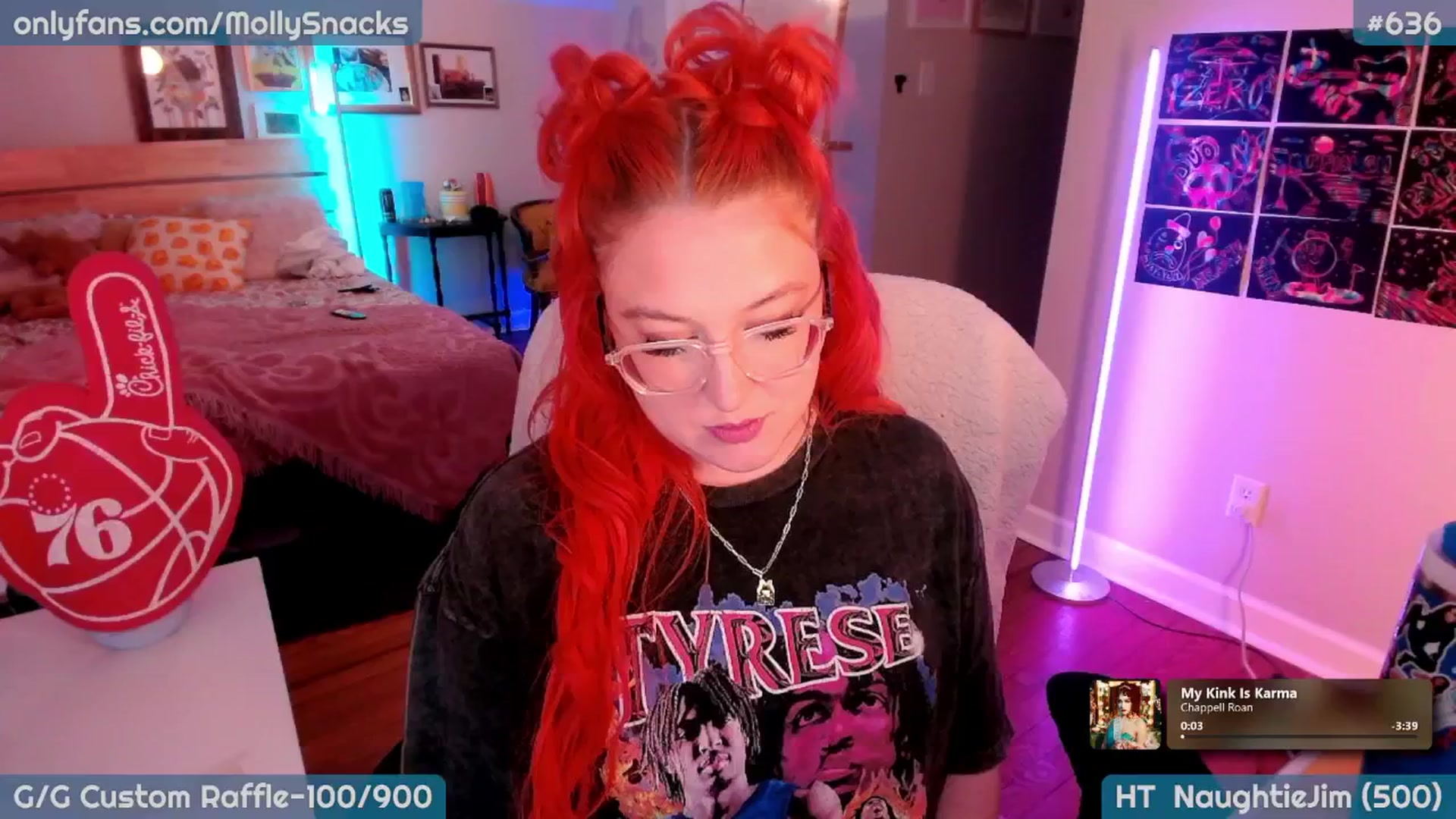 Gallery image thumbnail from MollySnacks's myfreecams stream on, 04/27/2026, 01:24 image 10 of 20