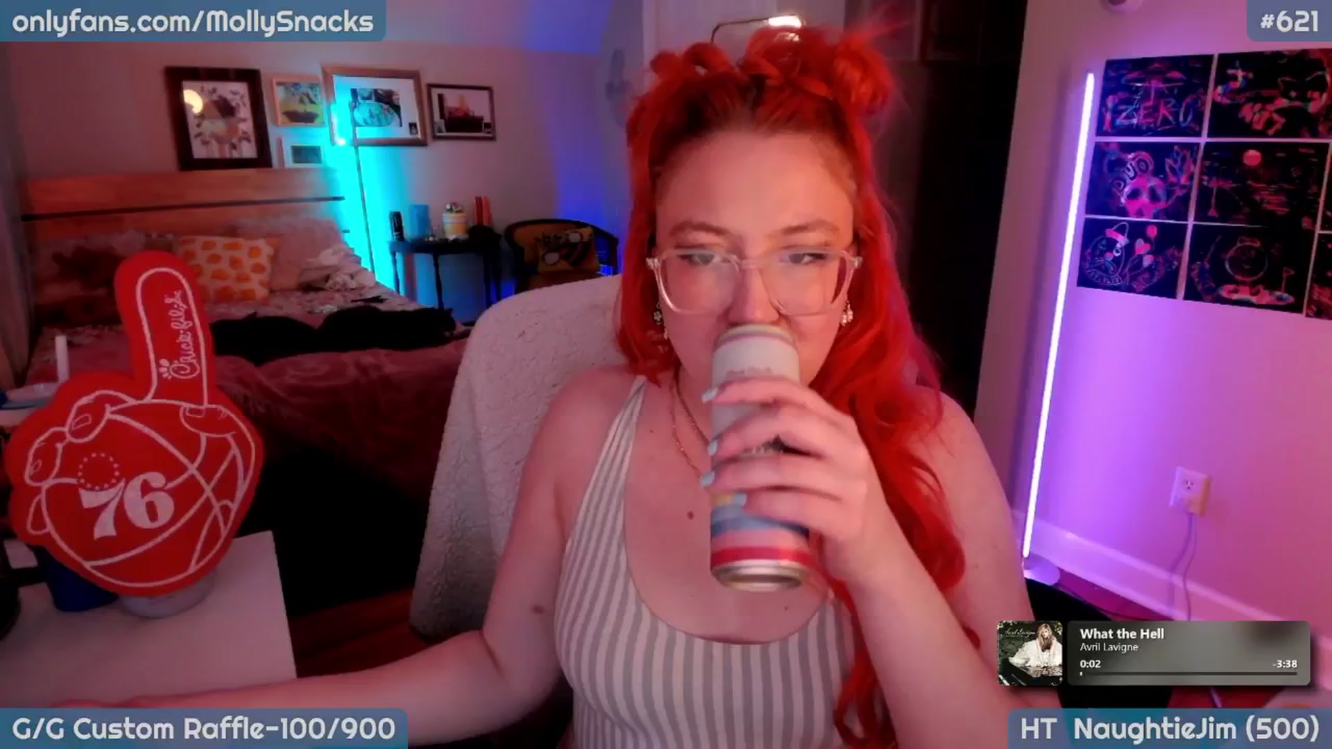Gallery image thumbnail from MollySnacks's myfreecams stream on, 04/27/2026, 03:02 image 8 of 20