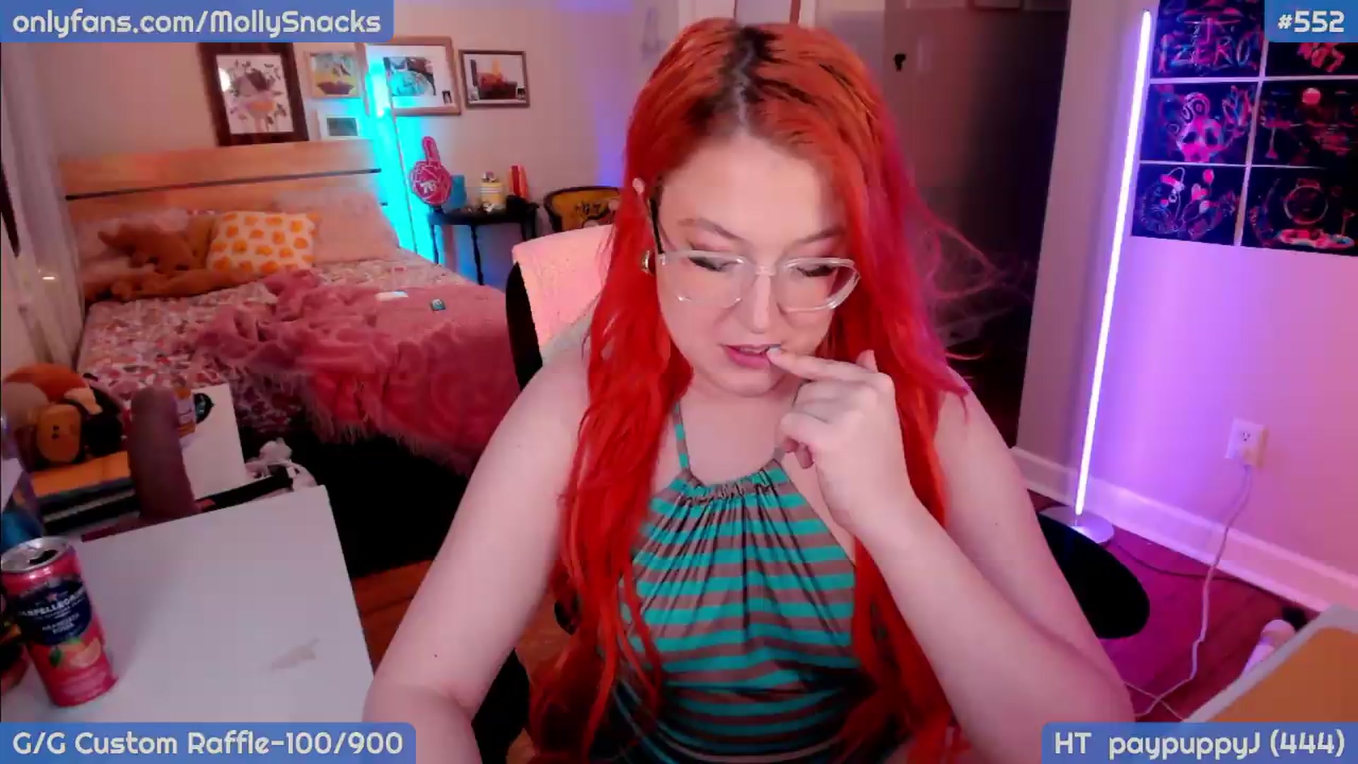 Gallery image thumbnail from MollySnacks's myfreecams stream on, 05/10/2026, 24:01 image 1 of 20