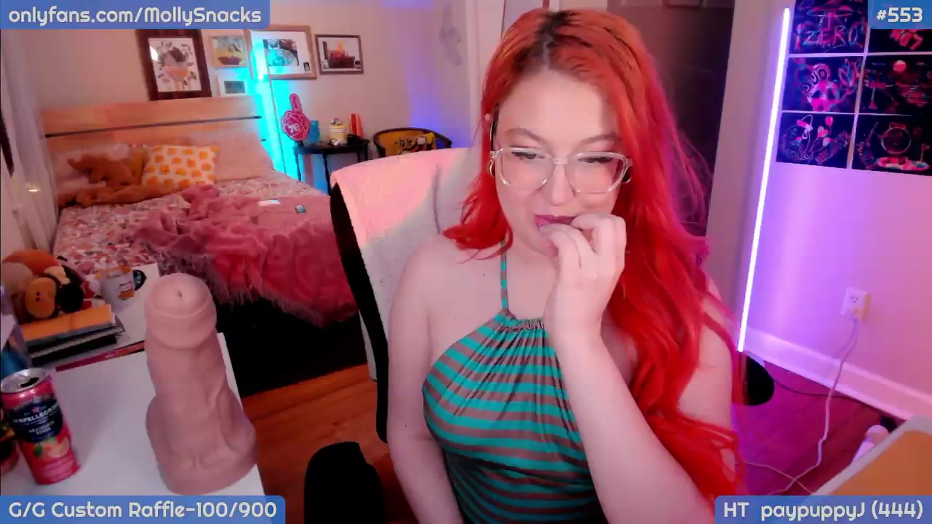 Gallery image thumbnail from MollySnacks's myfreecams stream on, 05/10/2026, 24:01 image 2 of 20