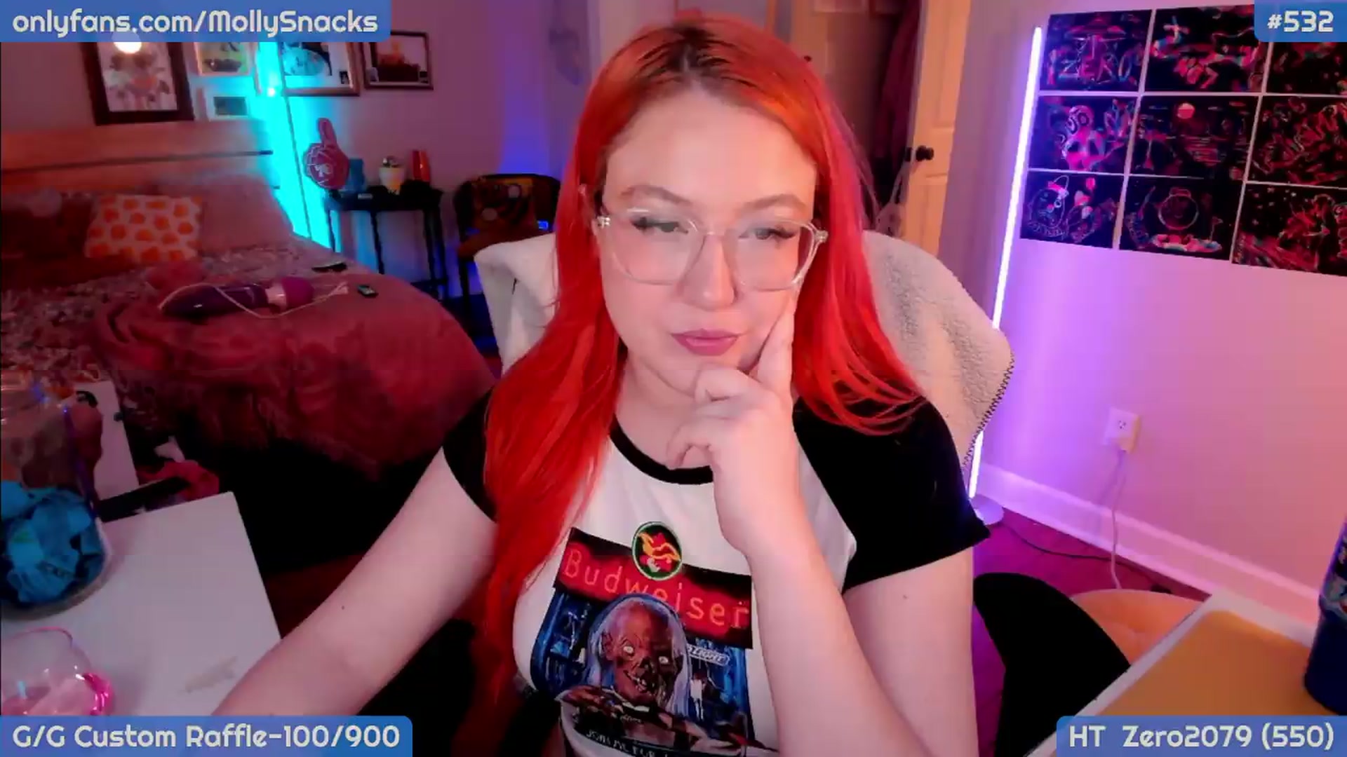 Gallery image thumbnail from MollySnacks's myfreecams stream on, 05/12/2026, 03:38 image 2 of 20