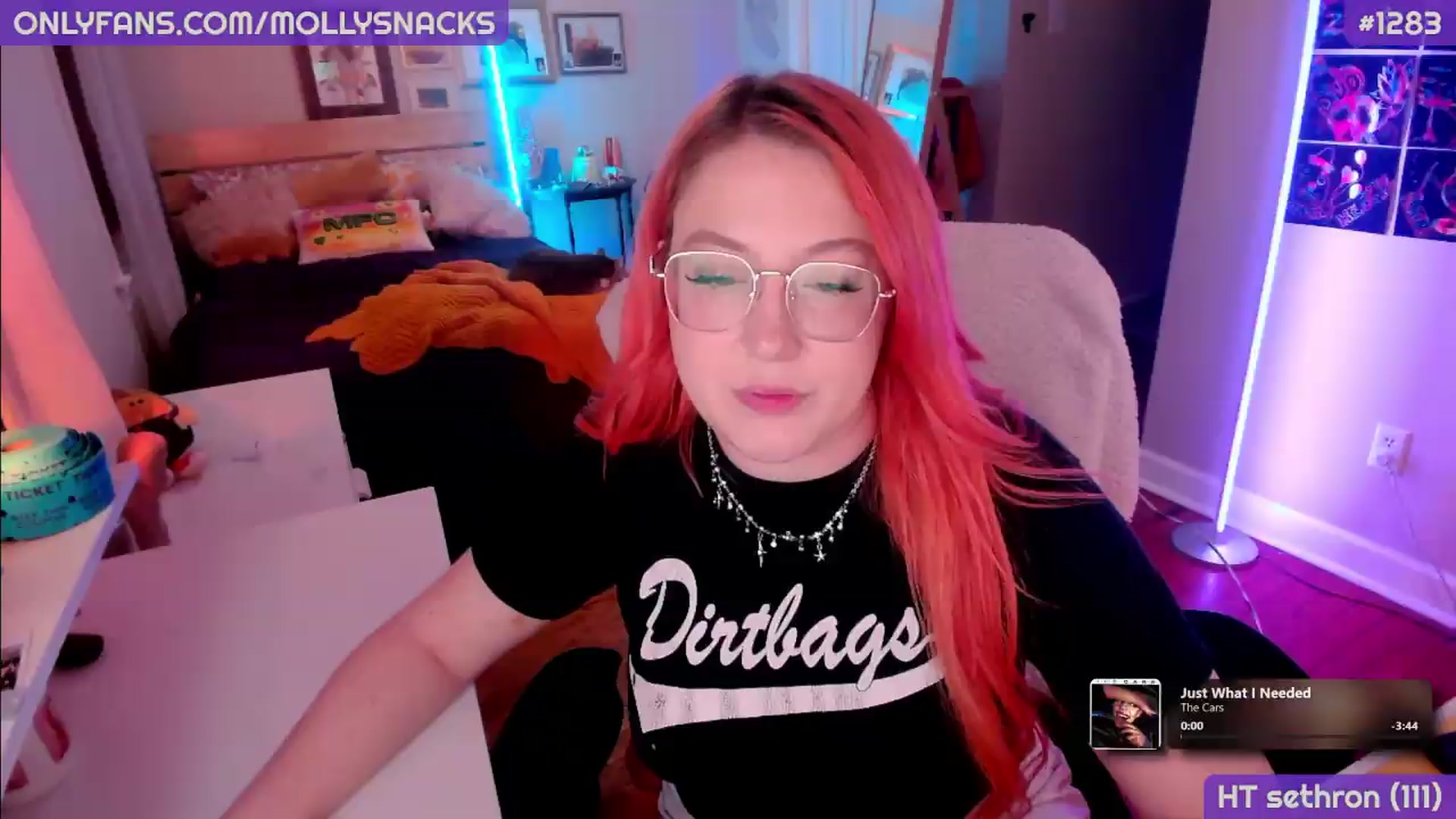 Gallery image thumbnail from MollySnacks's myfreecams stream on, 06/11/2026, 02:57 image 8 of 20