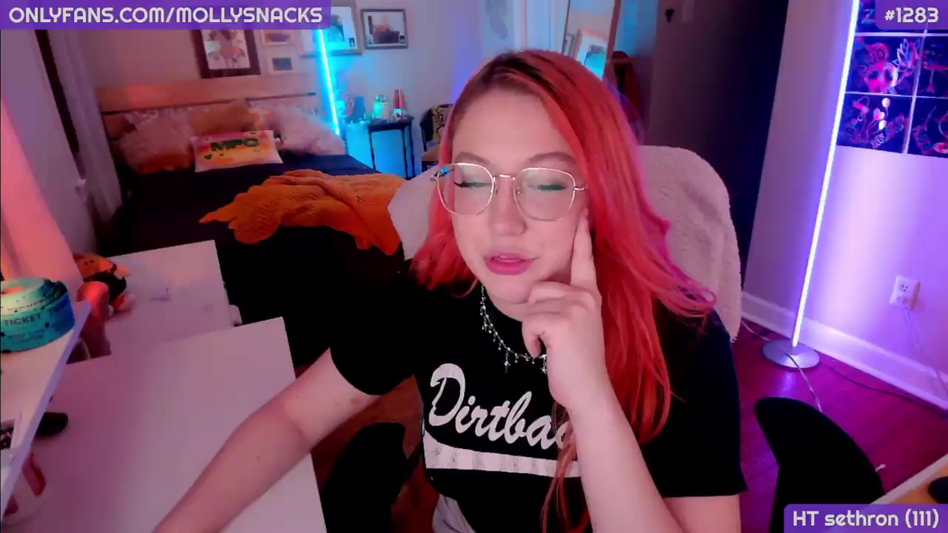 Gallery image thumbnail from MollySnacks's myfreecams stream on, 06/11/2026, 02:57 image 6 of 20