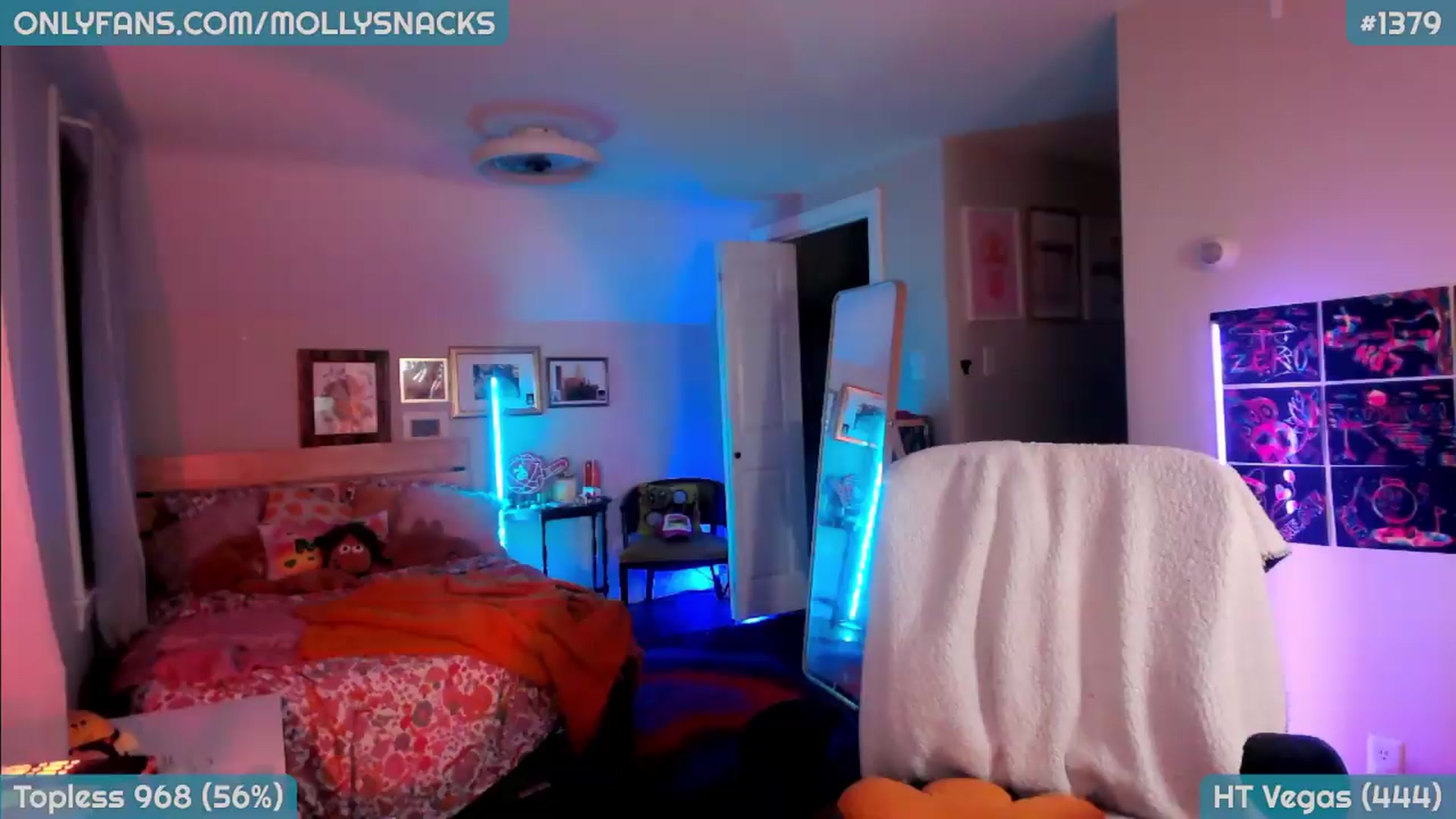 Gallery image thumbnail from MollySnacks's myfreecams stream on, 06/13/2026, 05:02 image 11 of 20