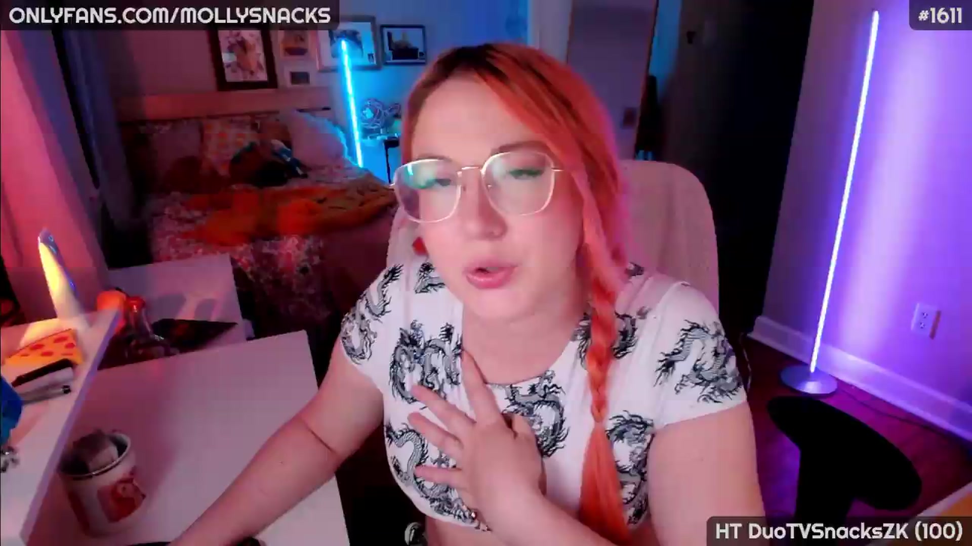 Gallery image thumbnail from MollySnacks's myfreecams stream on, 06/16/2026, 04:14 image 14 of 20