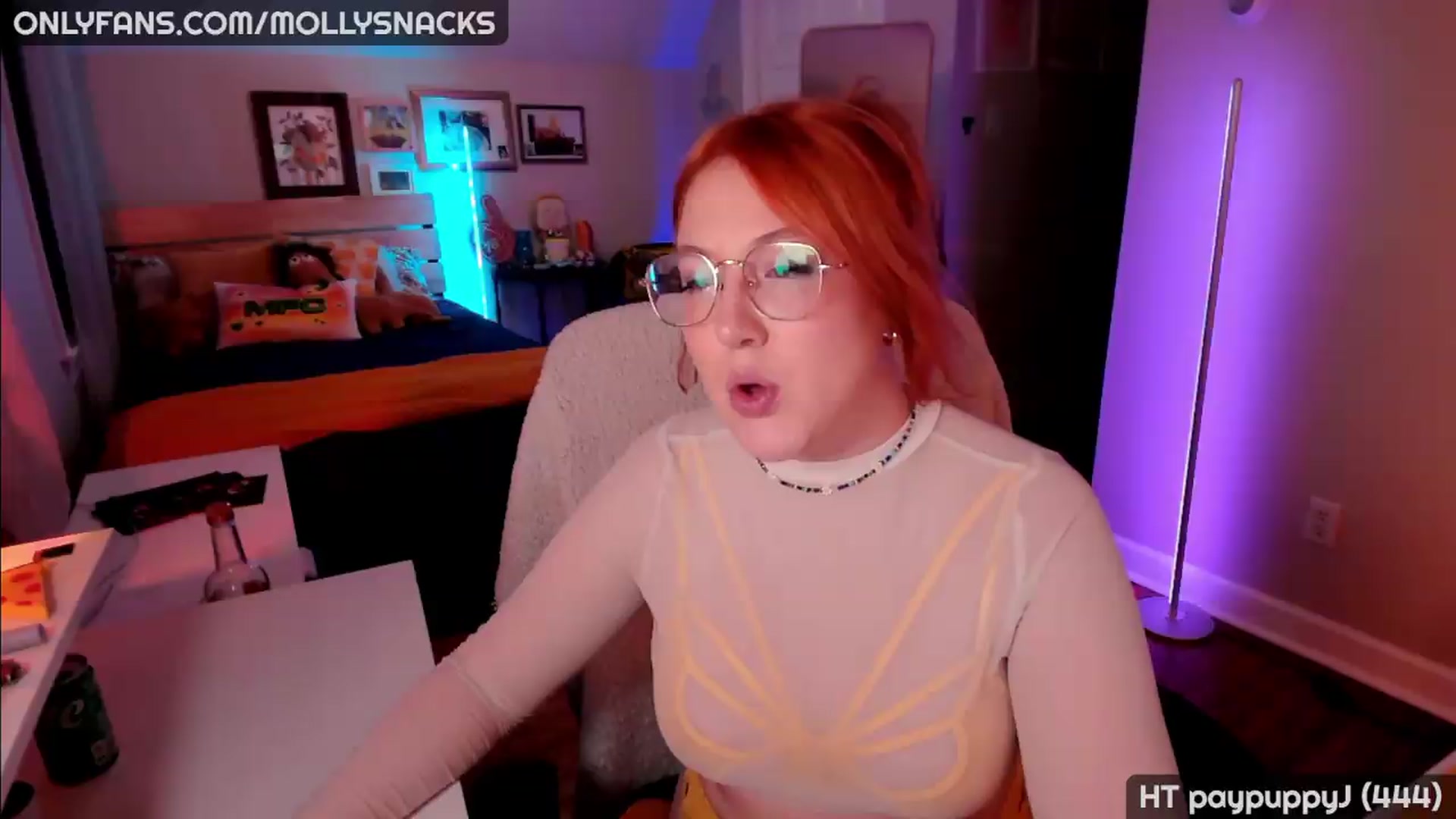 Gallery image thumbnail from MollySnacks's myfreecams stream on, 06/25/2026, 03:52 image 6 of 20