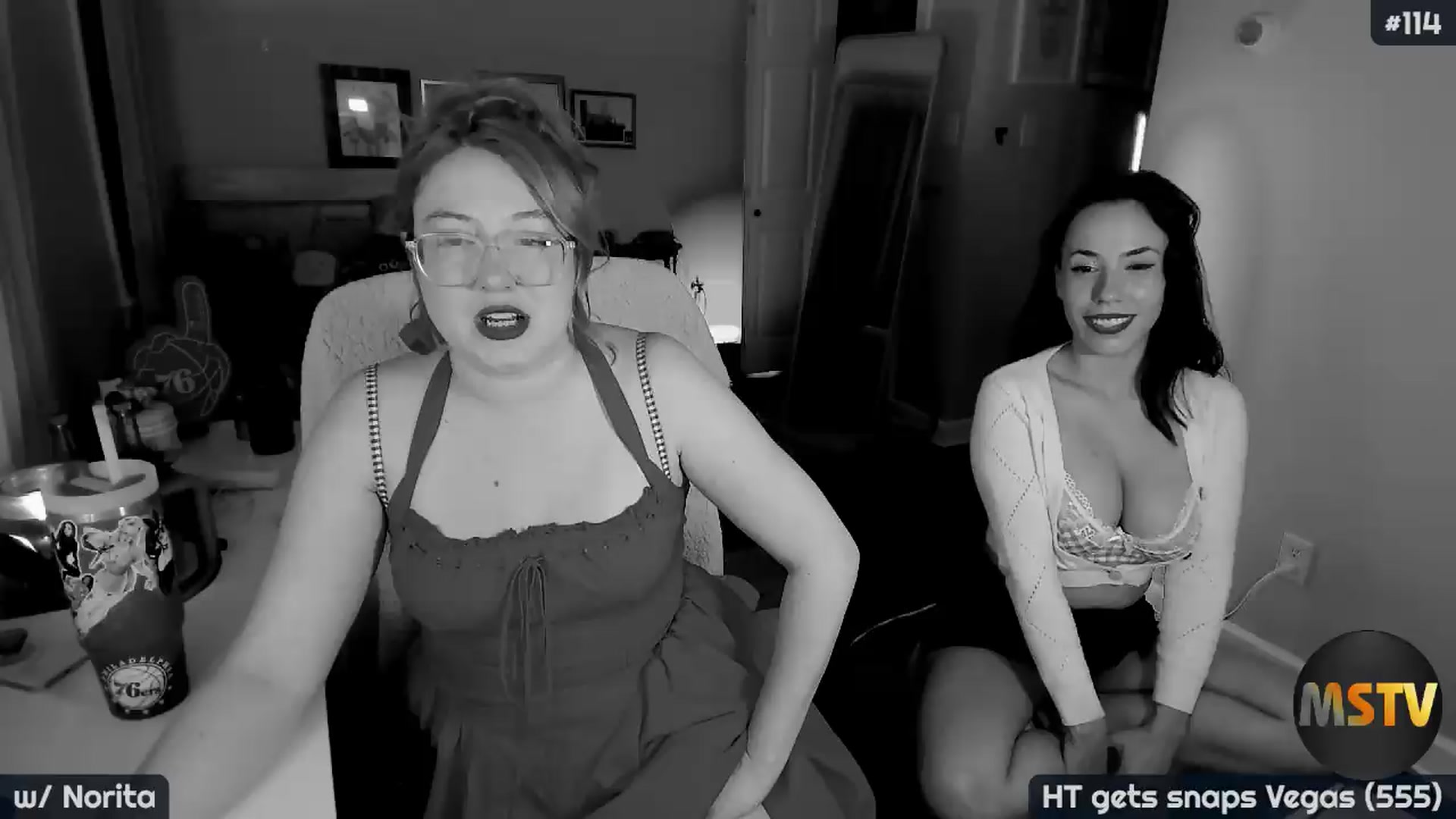 Gallery image thumbnail from MollySnacks's myfreecams stream on, 07/24/2026, 06:46 image 2 of 20