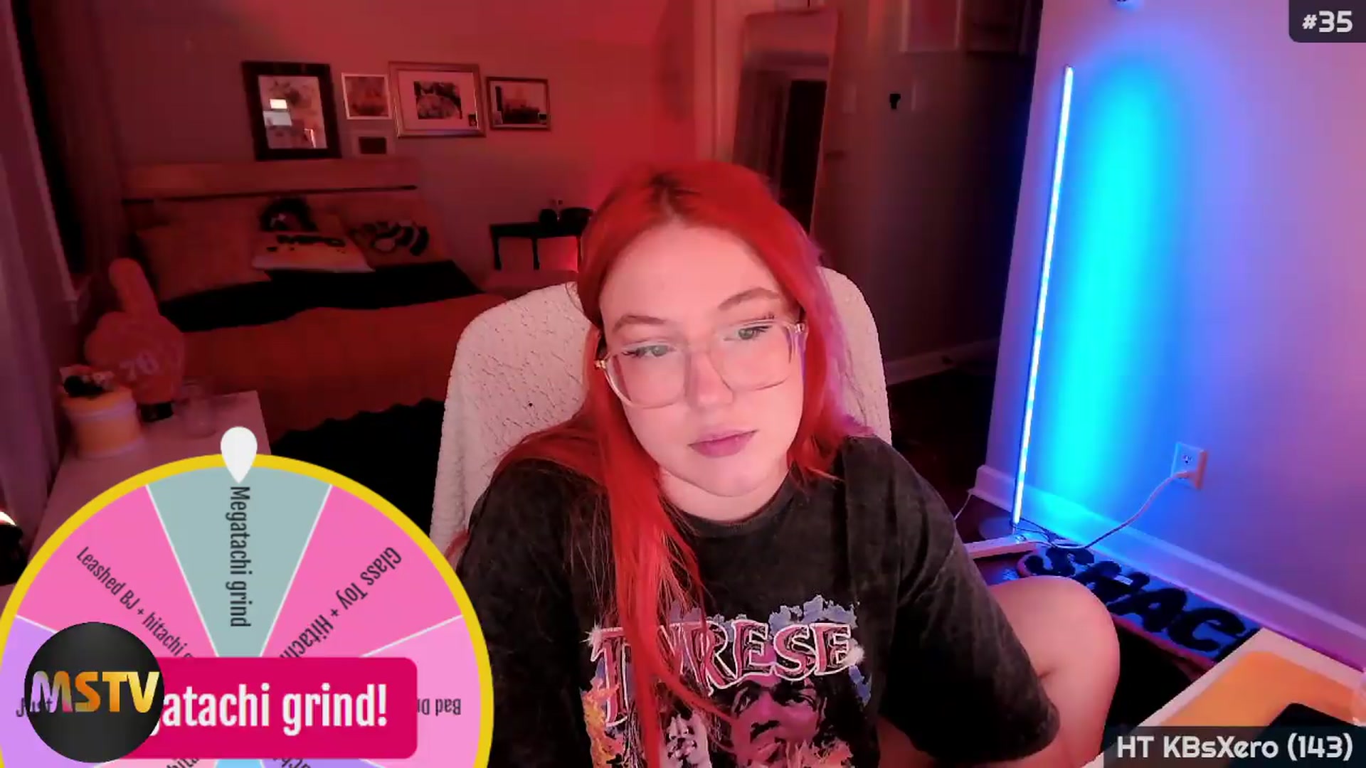 Gallery image thumbnail from MollySnacks's myfreecams stream on, 07/28/2026, 01:48 image 19 of 20