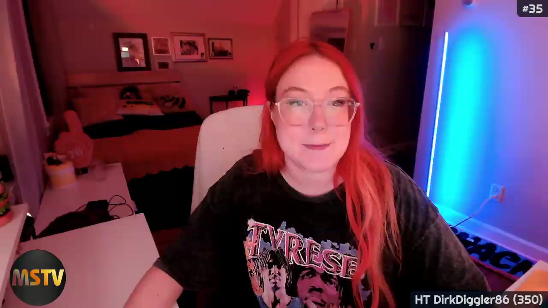 Gallery image thumbnail from MollySnacks's myfreecams stream on, 07/28/2026, 03:12 image 4 of 20