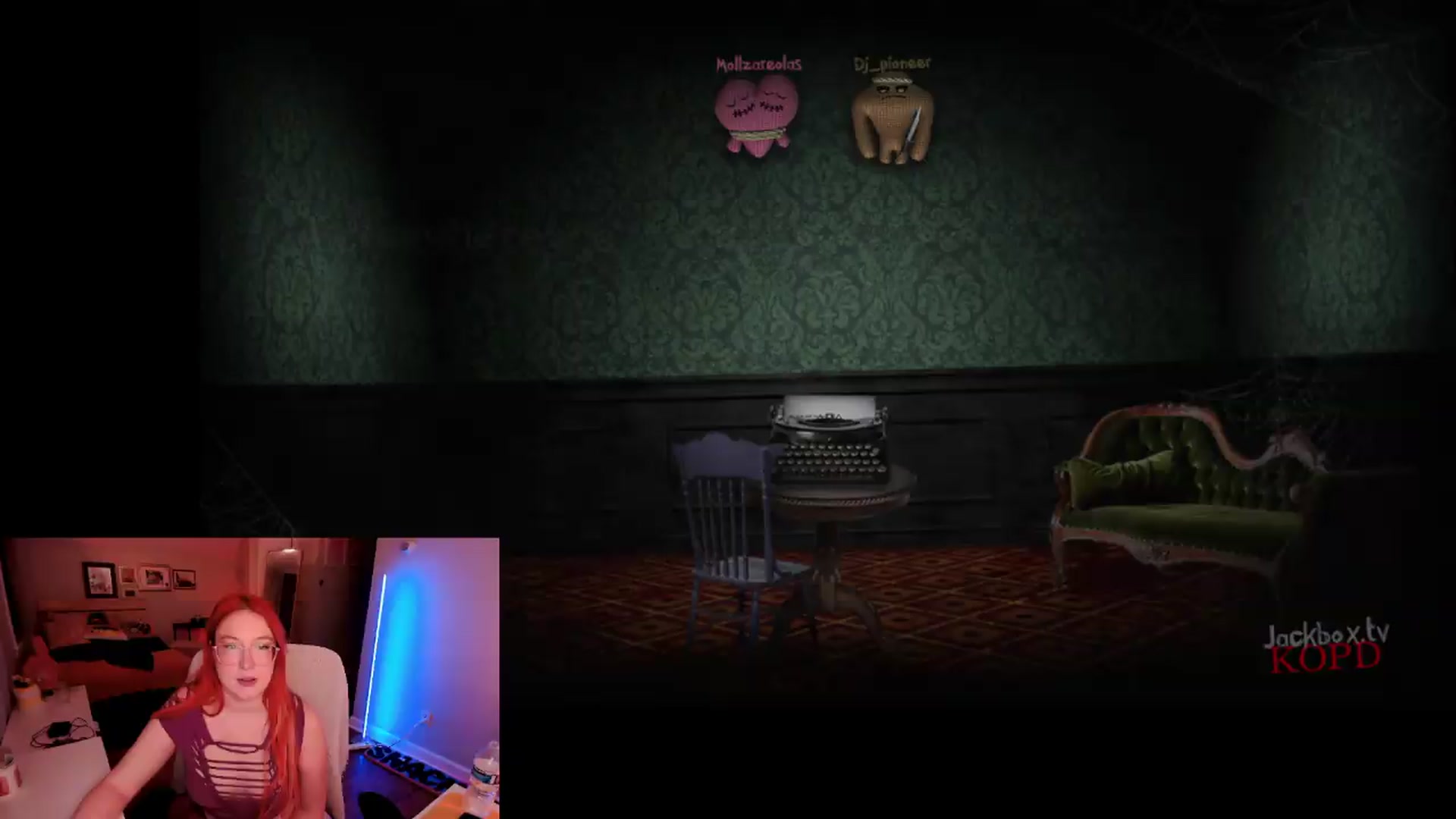 Gallery image thumbnail from MollySnacks's myfreecams stream on, 07/28/2026, 03:54 image 10 of 20
