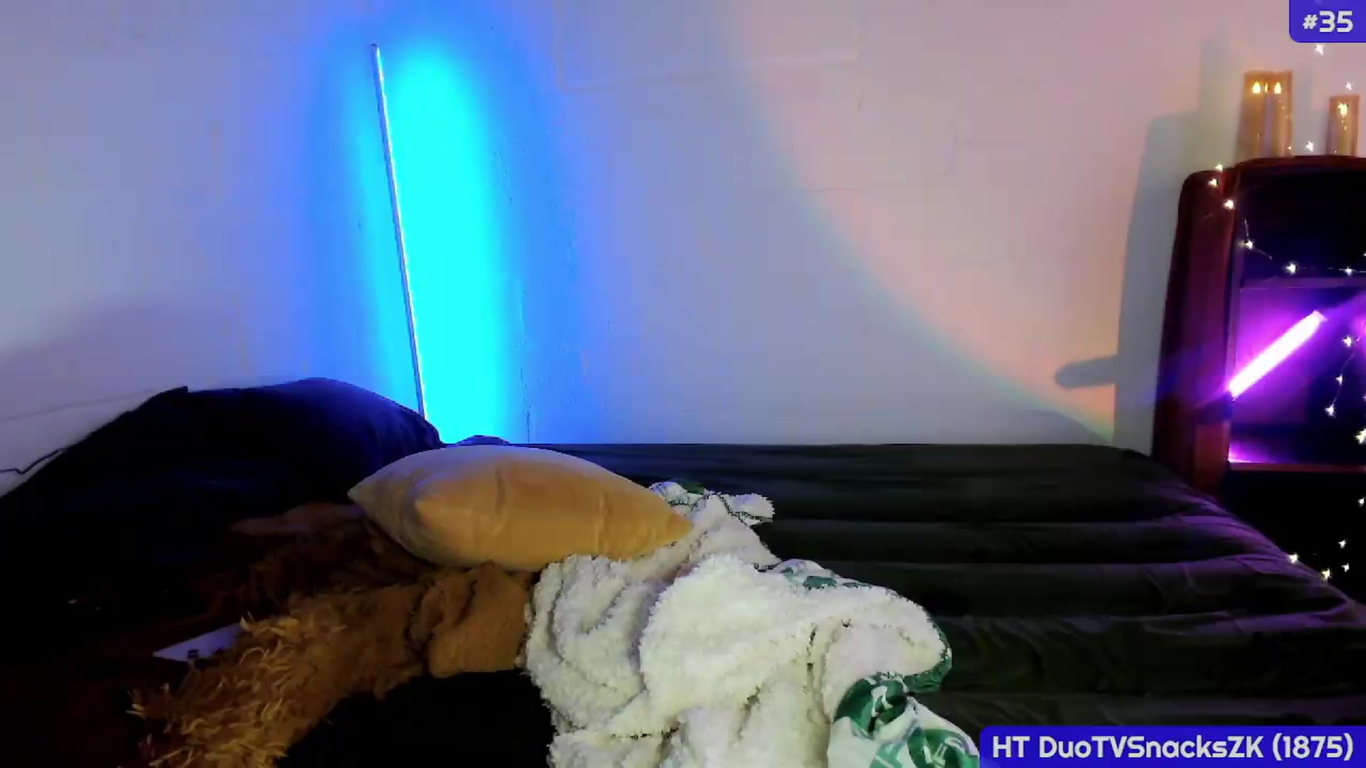 Gallery image thumbnail from MollySnacks's myfreecams stream on, 07/29/2026, 06:04 image 12 of 20