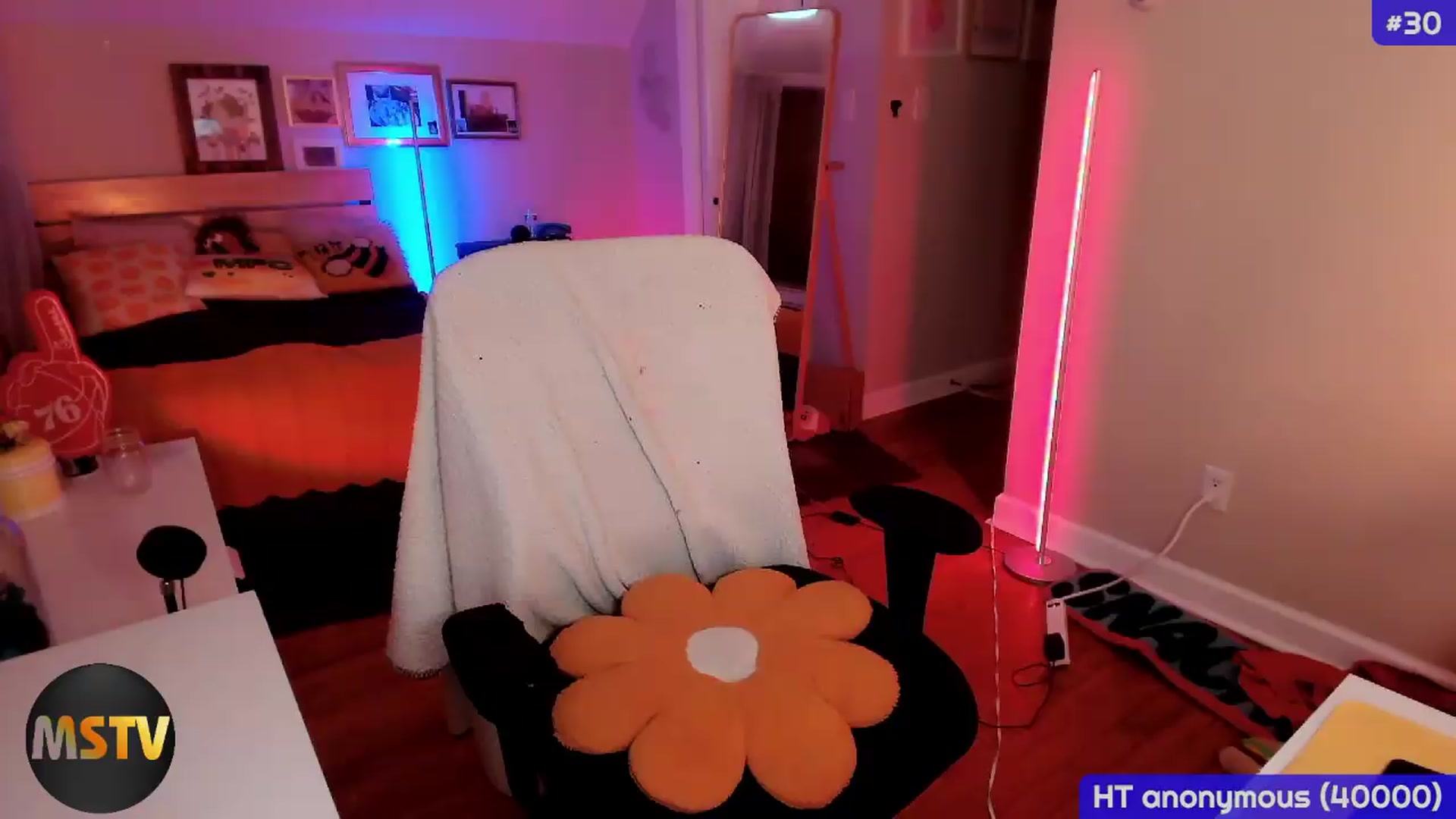 Gallery image thumbnail from MollySnacks's myfreecams stream on, 07/30/2026, 06:25 image 6 of 20