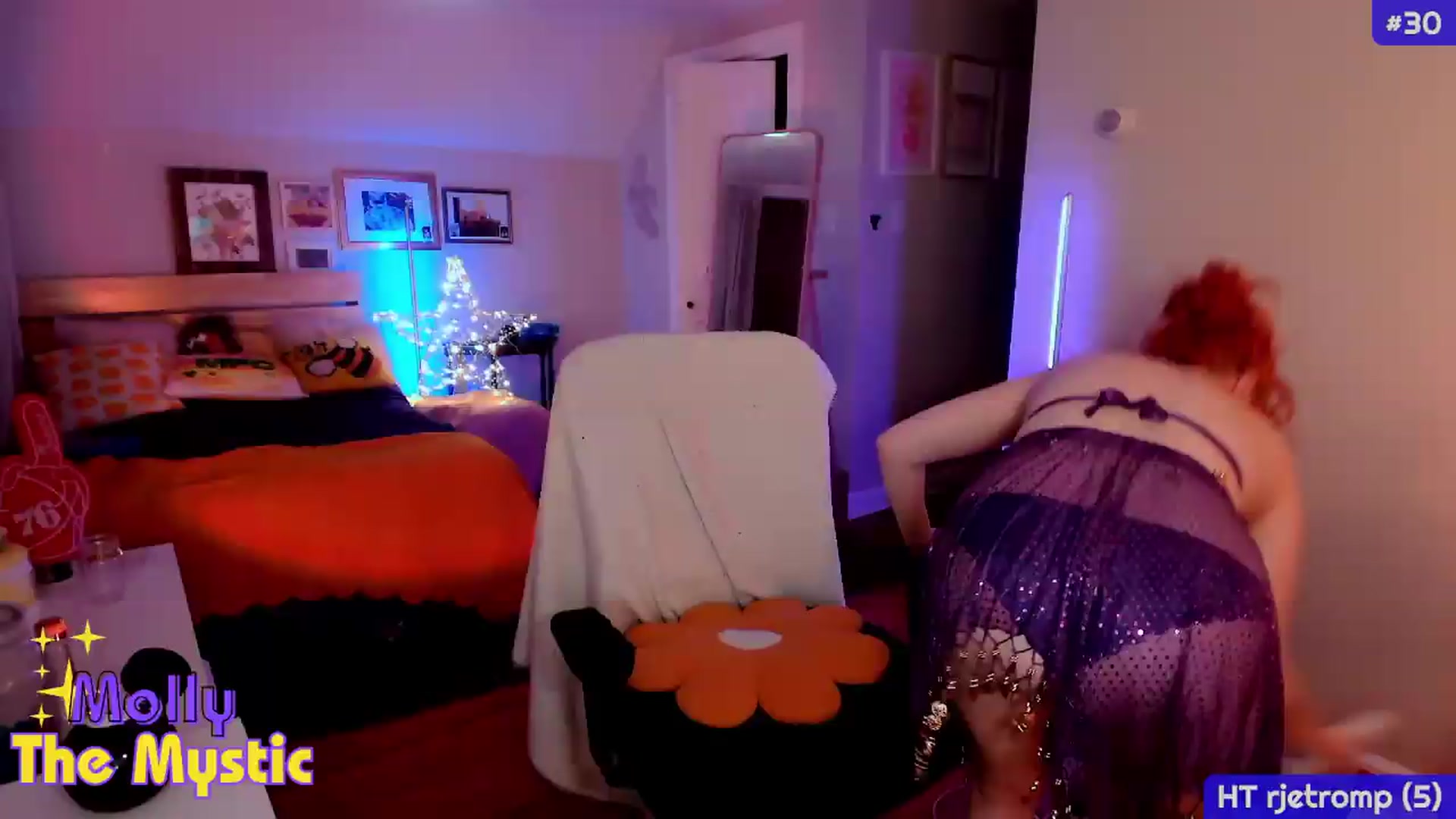 Gallery image thumbnail from MollySnacks's myfreecams stream on, 07/31/2026, 05:09 image 1 of 20