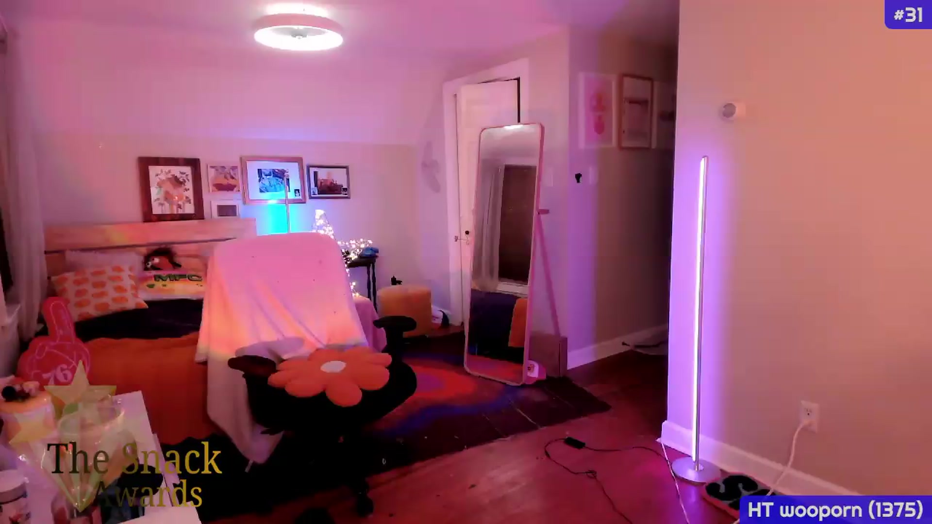 Gallery image thumbnail from MollySnacks's myfreecams stream on, 08/01/2026, 05:31 image 8 of 20