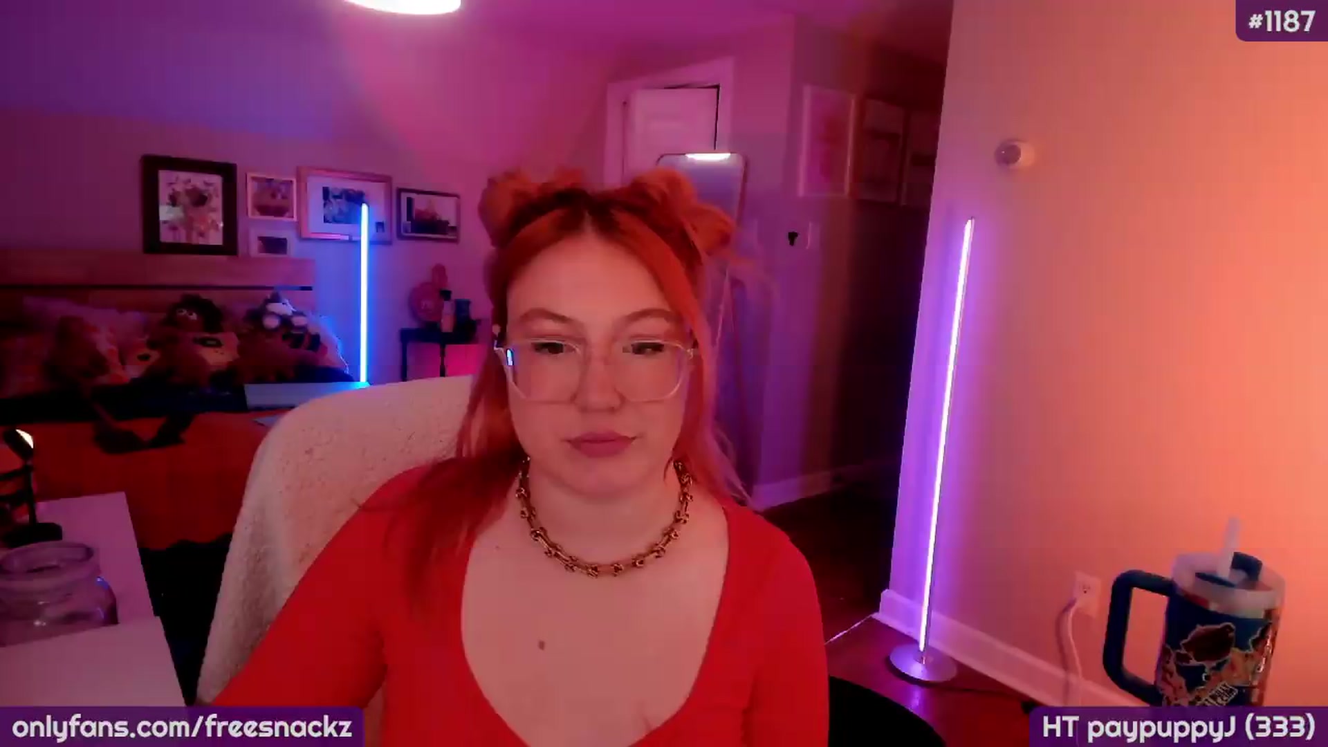 Gallery image thumbnail from MollySnacks's myfreecams stream on, 08/29/2026, 01:35 image 18 of 20