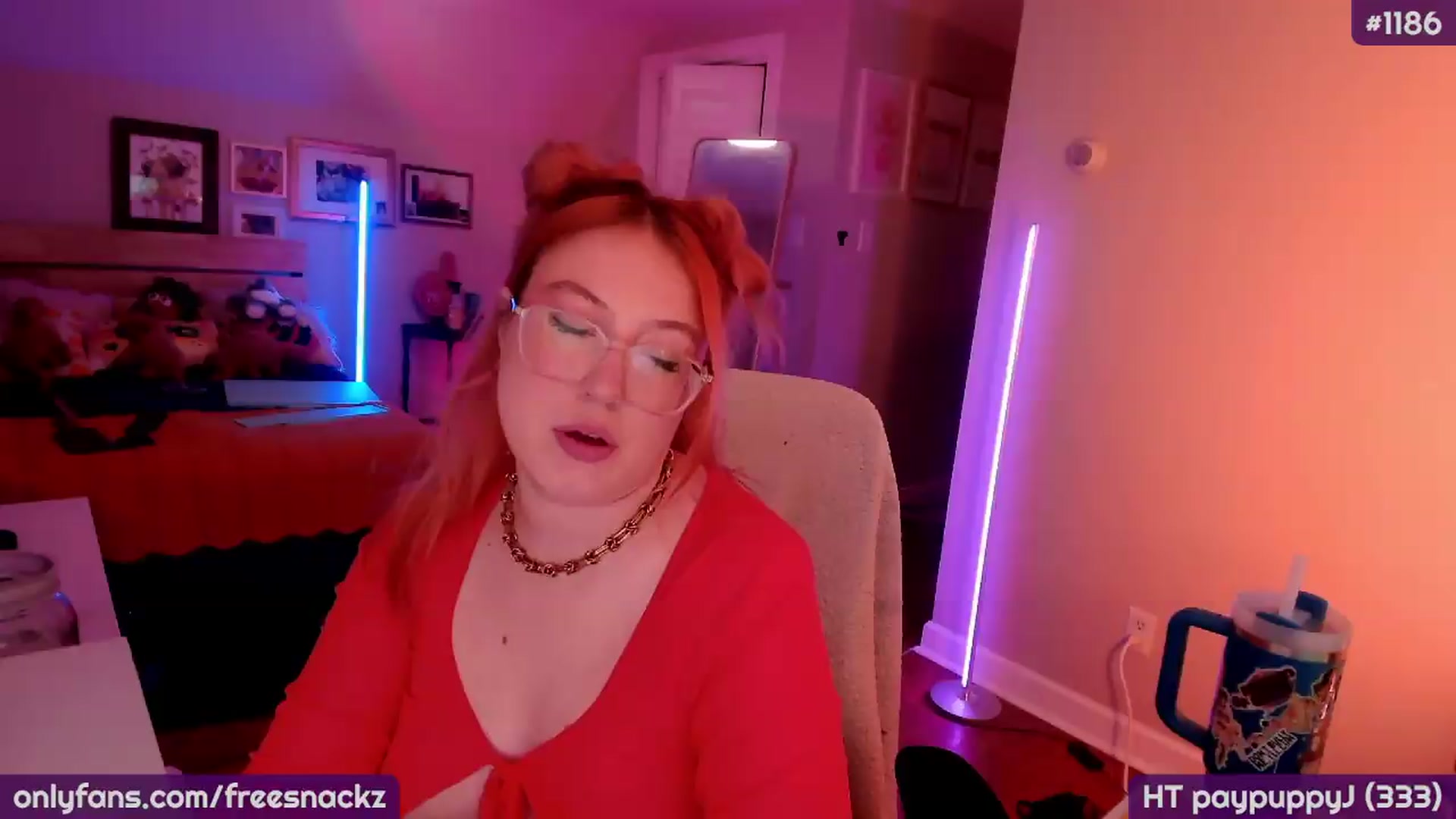Gallery image thumbnail from MollySnacks's myfreecams stream on, 08/29/2026, 01:35 image 17 of 20