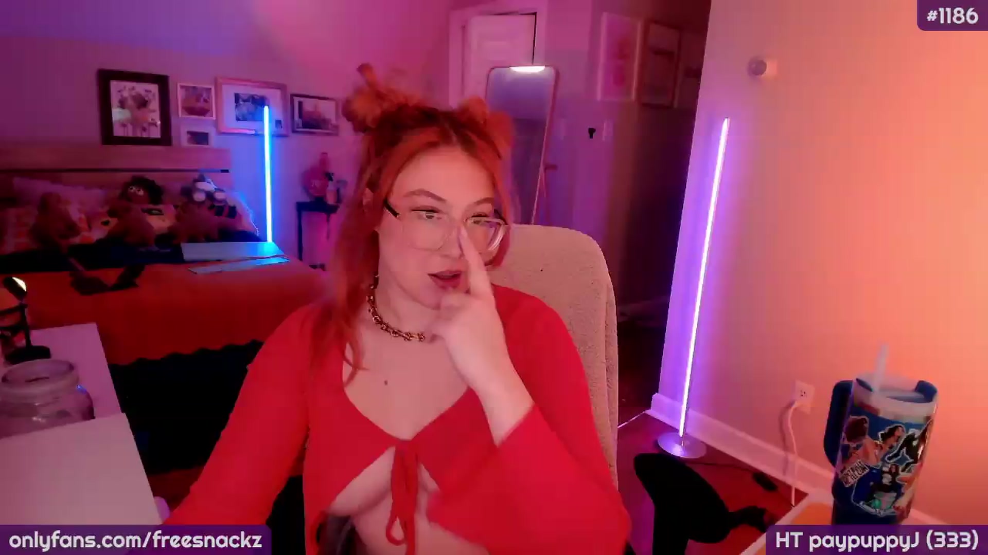 Gallery image thumbnail from MollySnacks's myfreecams stream on, 08/29/2026, 01:35 image 5 of 20