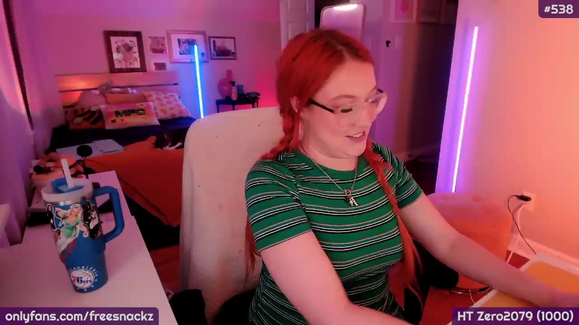 Gallery image thumbnail from MollySnacks's myfreecams stream on, 09/03/2026, 02:46 image 11 of 20