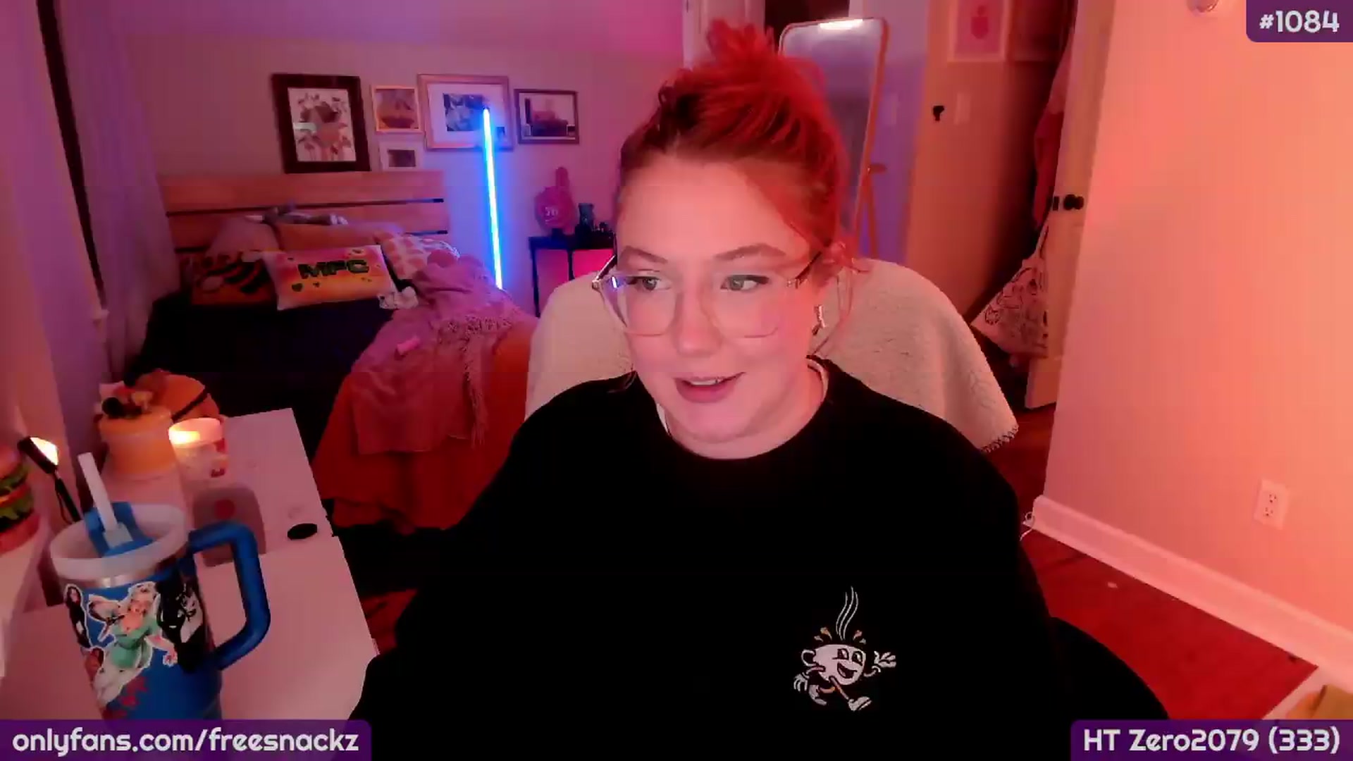 Gallery image thumbnail from MollySnacks's myfreecams stream on, 09/12/2026, 01:49 image 2 of 20