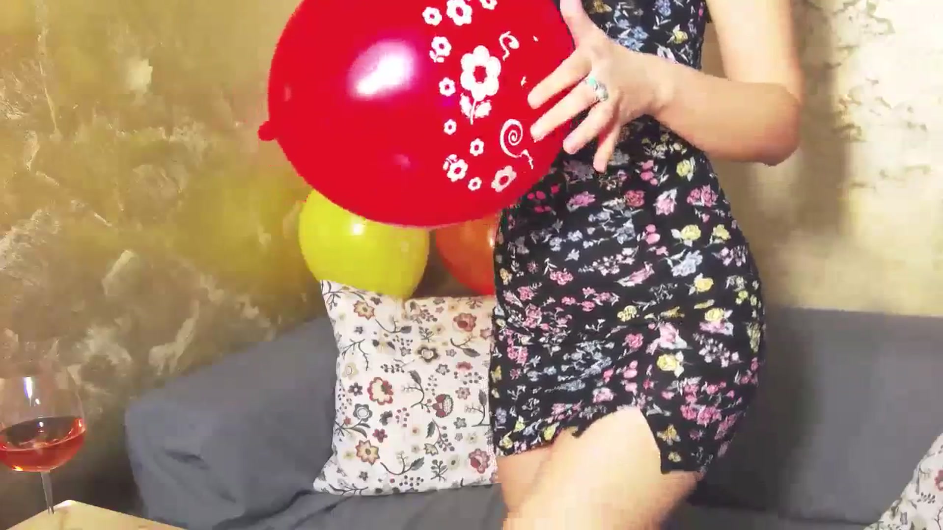 Gallery image thumbnail from Molly_'s myfreecams stream on, 02/01/2024, 18:57 image 17 of 20