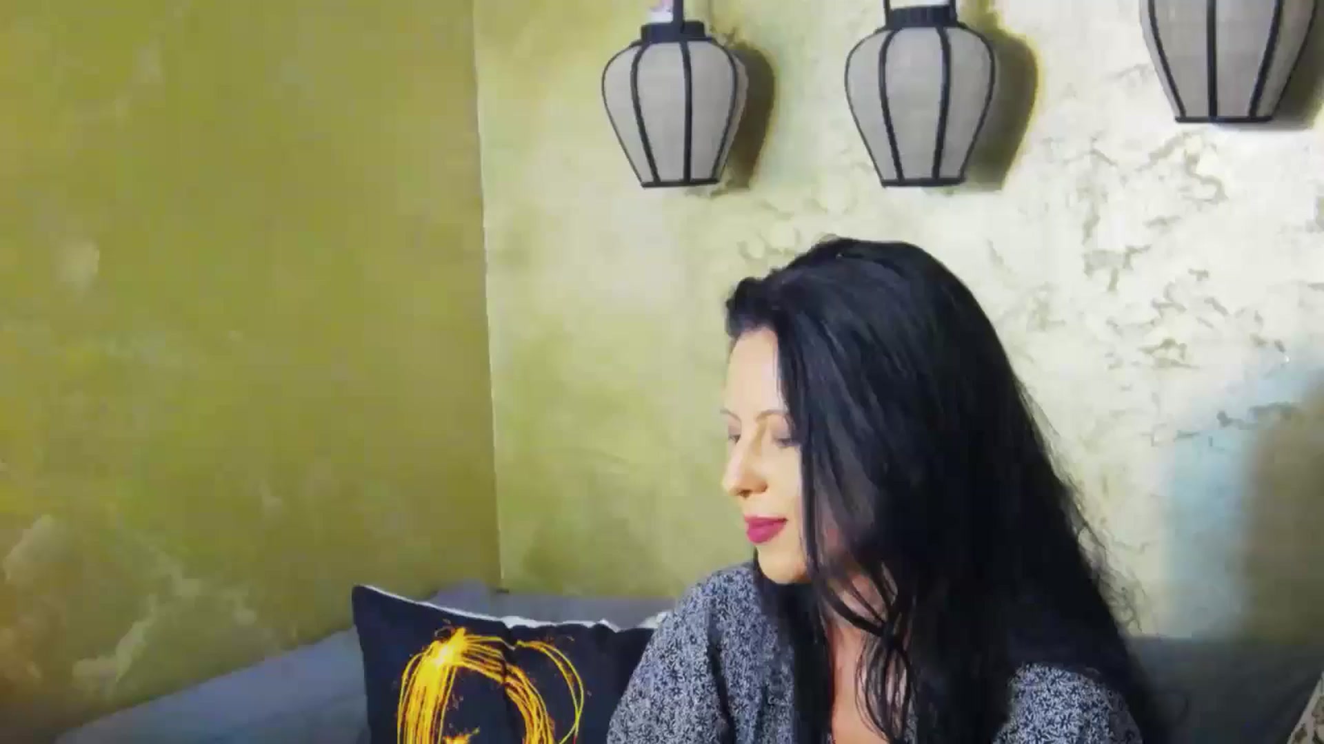 Gallery image thumbnail from Molly_'s myfreecams stream on, 07/12/2024, 08:52 image 2 of 20