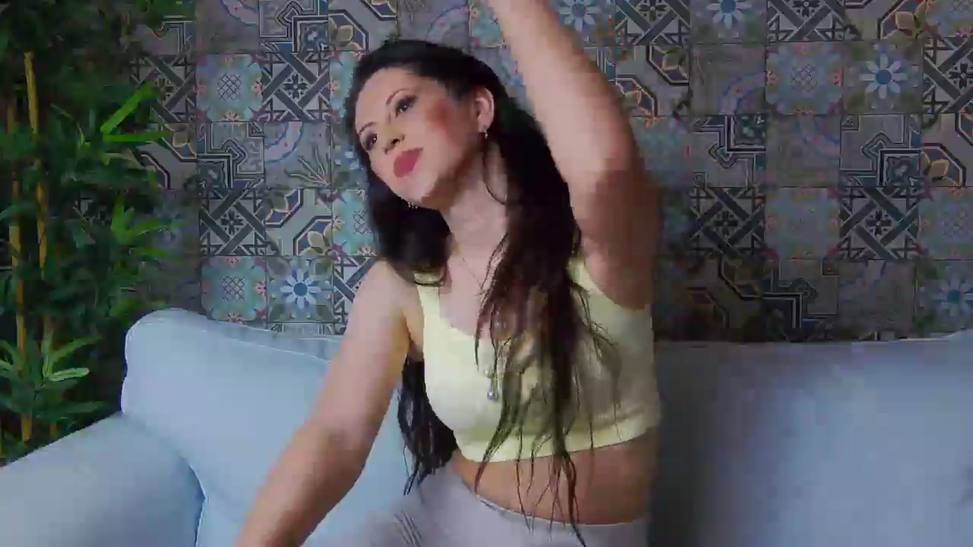Gallery image thumbnail from Molly_'s myfreecams stream on, 03/20/2025, 19:00 image 20 of 20