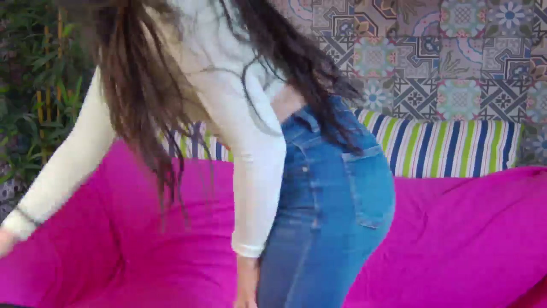 Gallery image thumbnail from Molly_'s myfreecams stream on, 03/30/2025, 16:00 image 8 of 20