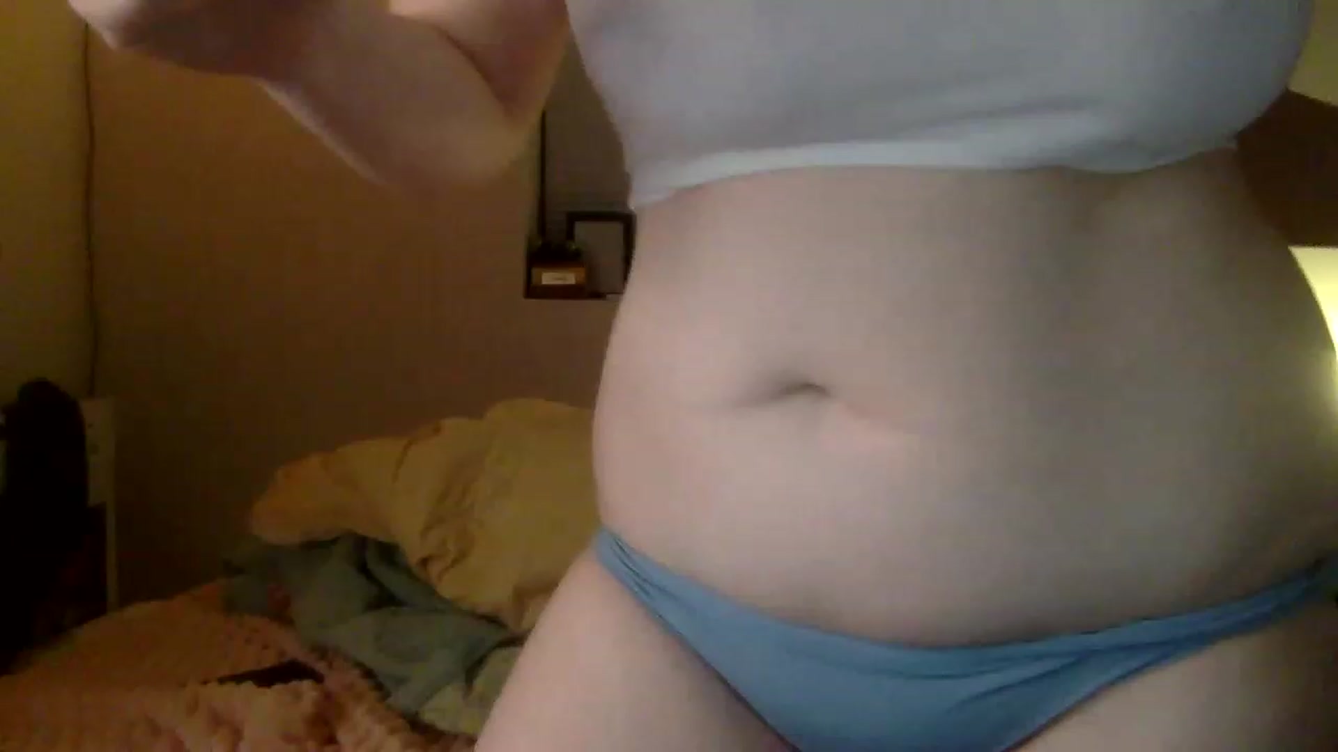 Gallery image thumbnail from Molly_Ana's myfreecams stream on, 02/19/2023, 08:03 image 1 of 20