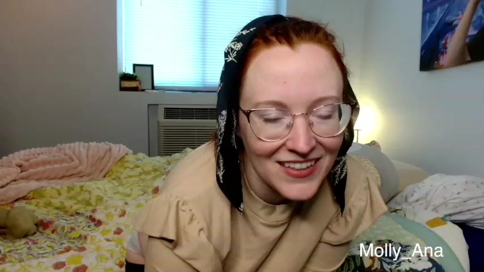 Gallery image thumbnail from Molly_Ana's myfreecams stream on, 02/28/2023, 16:38 image 10 of 20