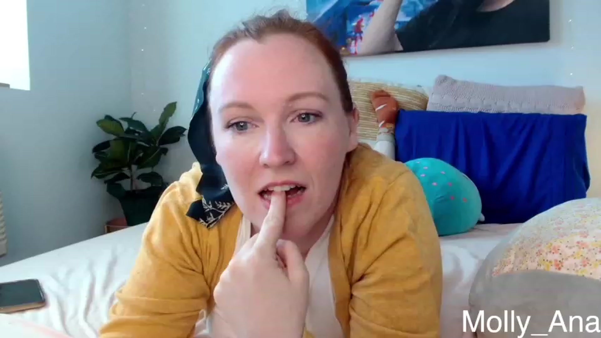 Gallery image thumbnail from Molly_Ana's myfreecams stream on, 03/07/2023, 20:07 image 2 of 20