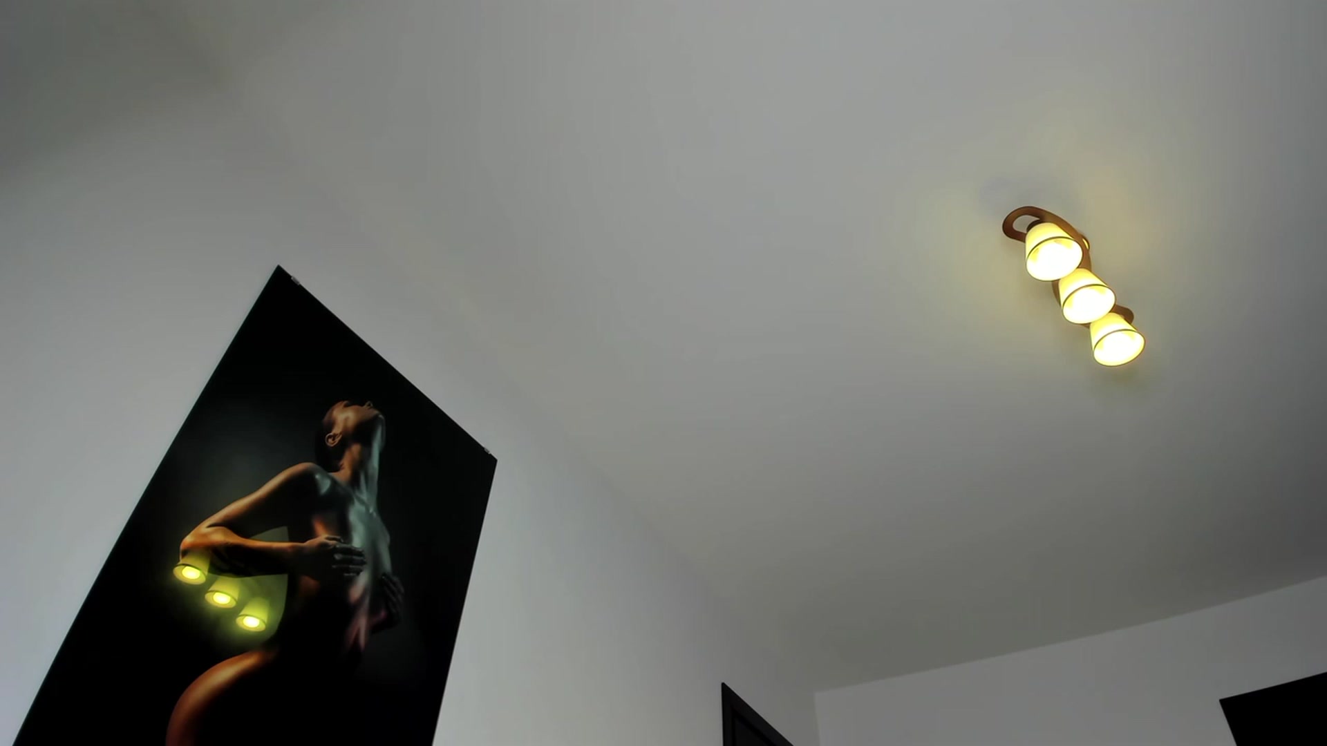 Gallery image thumbnail from Molly_Art's myfreecams stream on, 03/08/2023, 24:01 image 4 of 20