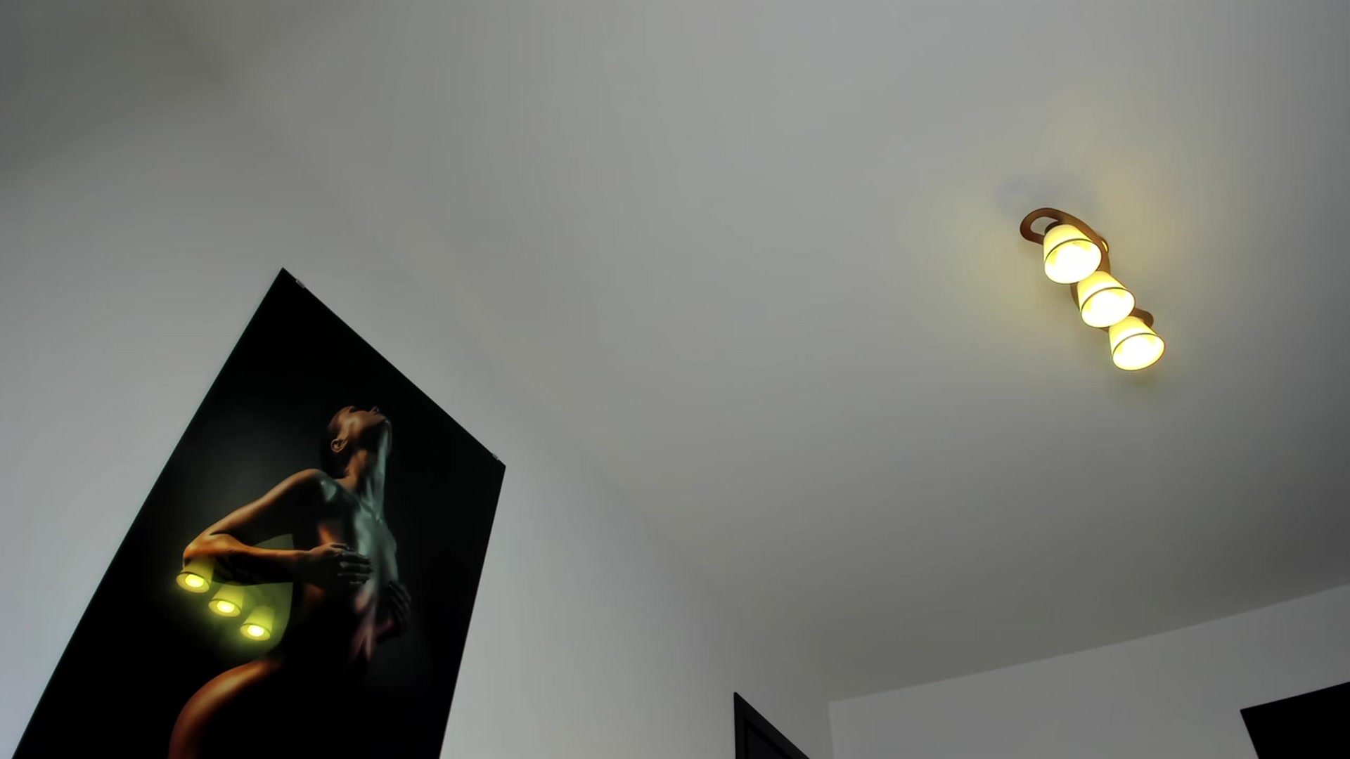 Gallery image thumbnail from Molly_Art's myfreecams stream on, 03/08/2023, 24:01 image 2 of 20