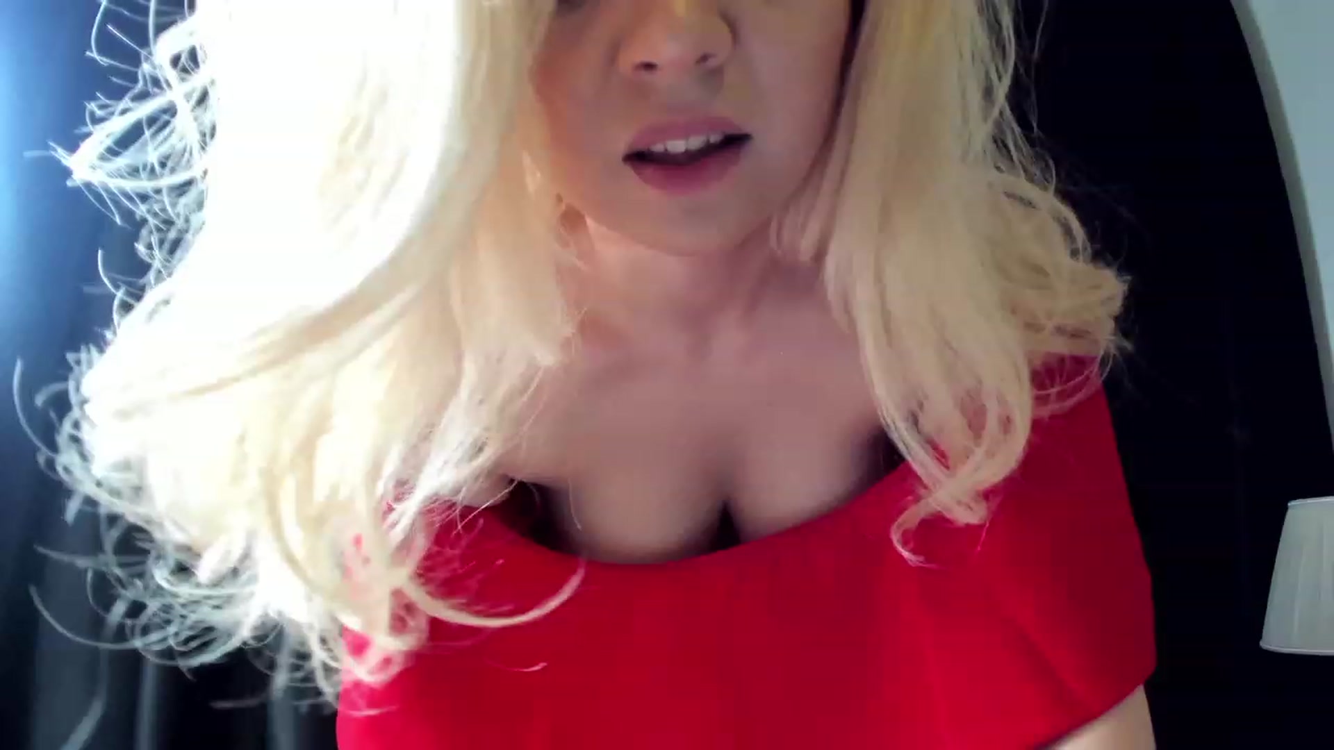 Gallery image thumbnail from Molly_Art's myfreecams stream on, 03/10/2023, 23:04 image 20 of 20
