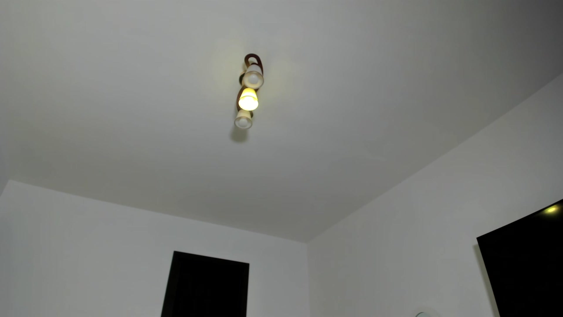 Gallery image thumbnail from Molly_Art's myfreecams stream on, 04/12/2023, 22:58 image 10 of 20