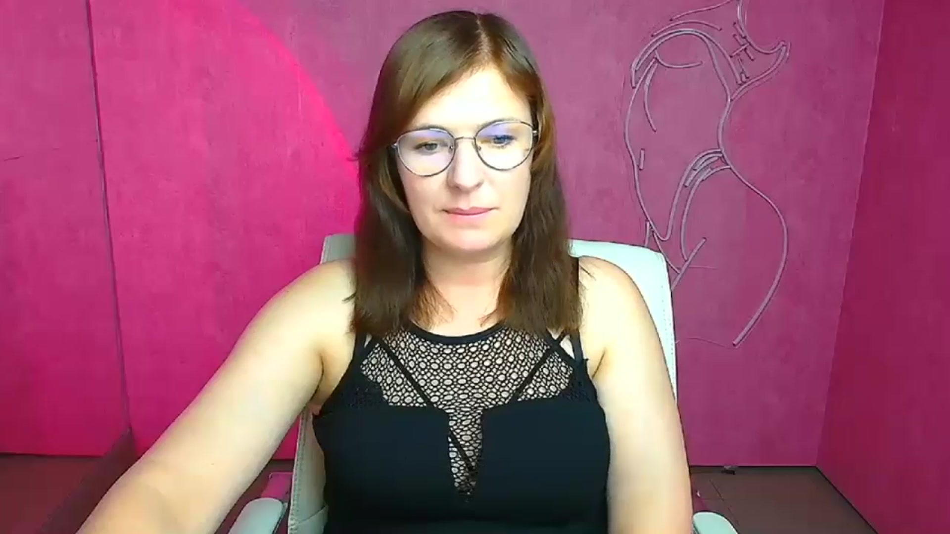 Gallery image thumbnail from Molly_Flowerr's myfreecams stream on, 06/29/2024, 13:52 image 4 of 20