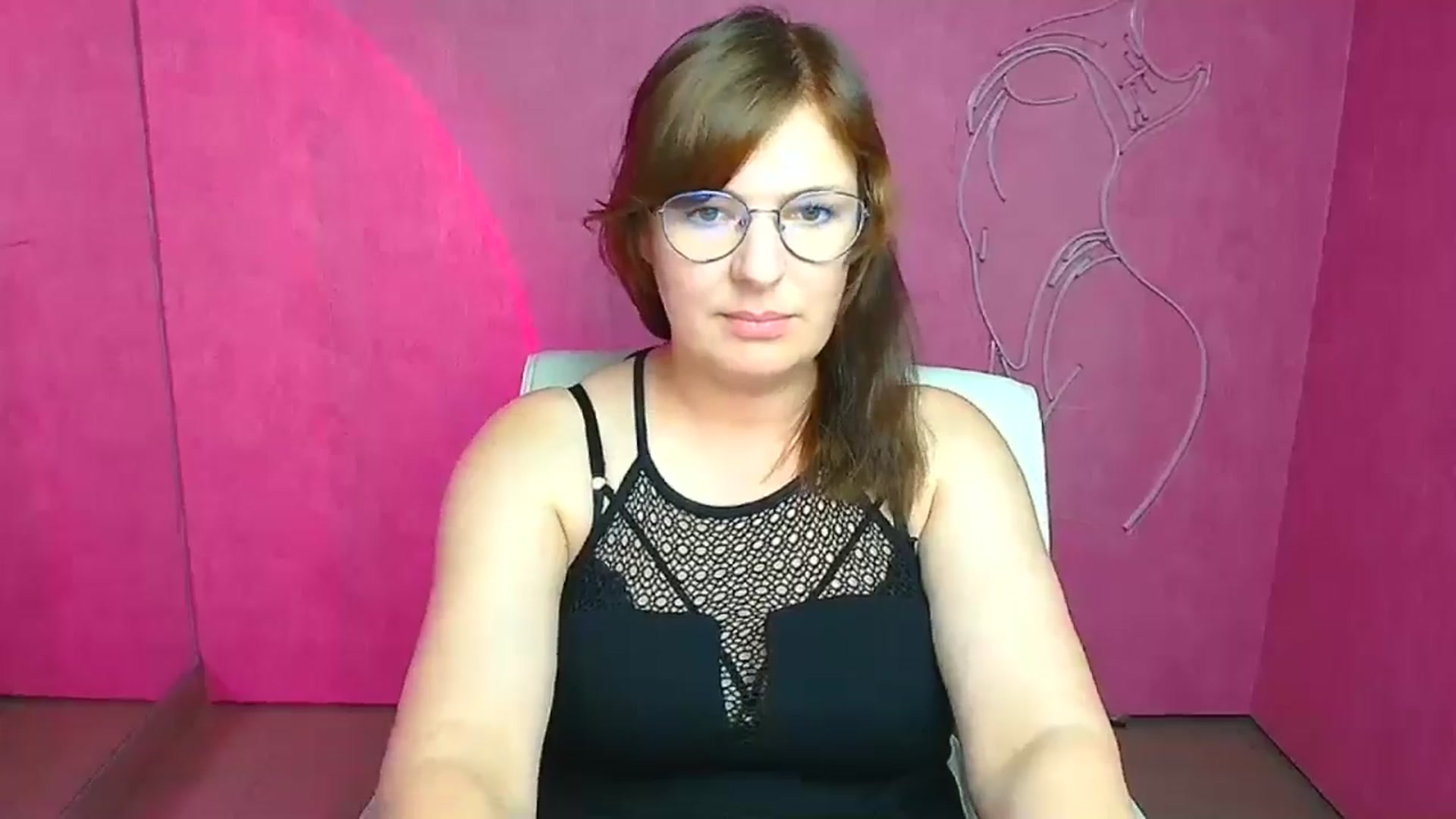 Gallery image thumbnail from Molly_Flowerr's myfreecams stream on, 06/29/2024, 15:43 image 12 of 20