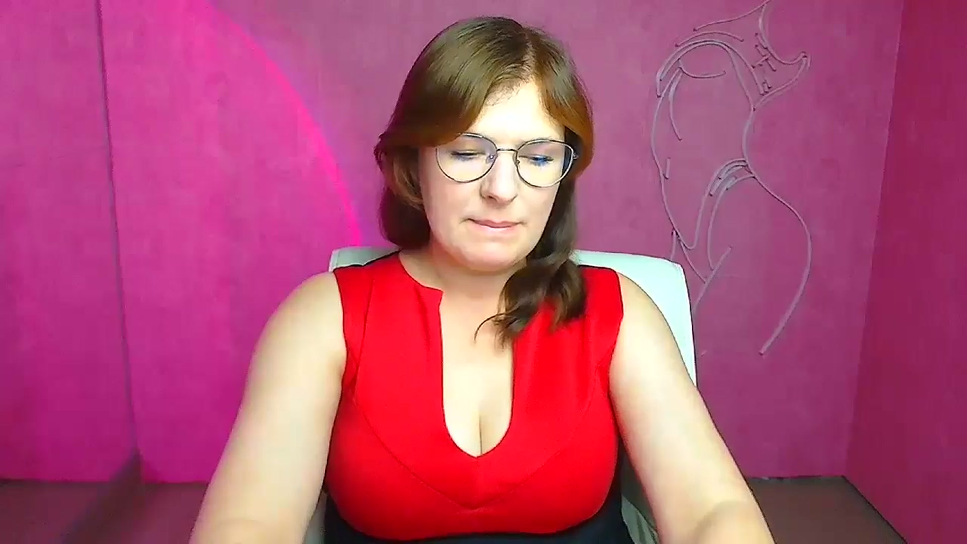 Gallery image thumbnail from Molly_Flowerr's myfreecams stream on, 06/30/2024, 09:46 image 17 of 20