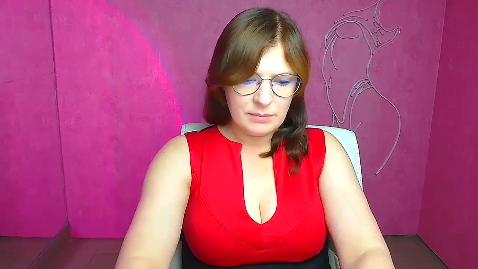 Gallery image thumbnail from Molly_Flowerr's myfreecams stream on, 06/30/2024, 10:39 image 18 of 20