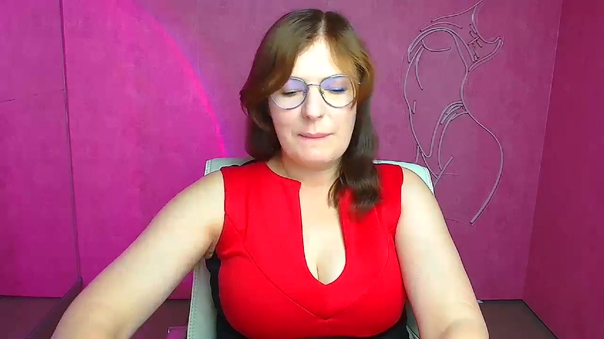 Gallery image thumbnail from Molly_Flowerr's myfreecams stream on, 06/30/2024, 11:27 image 11 of 20