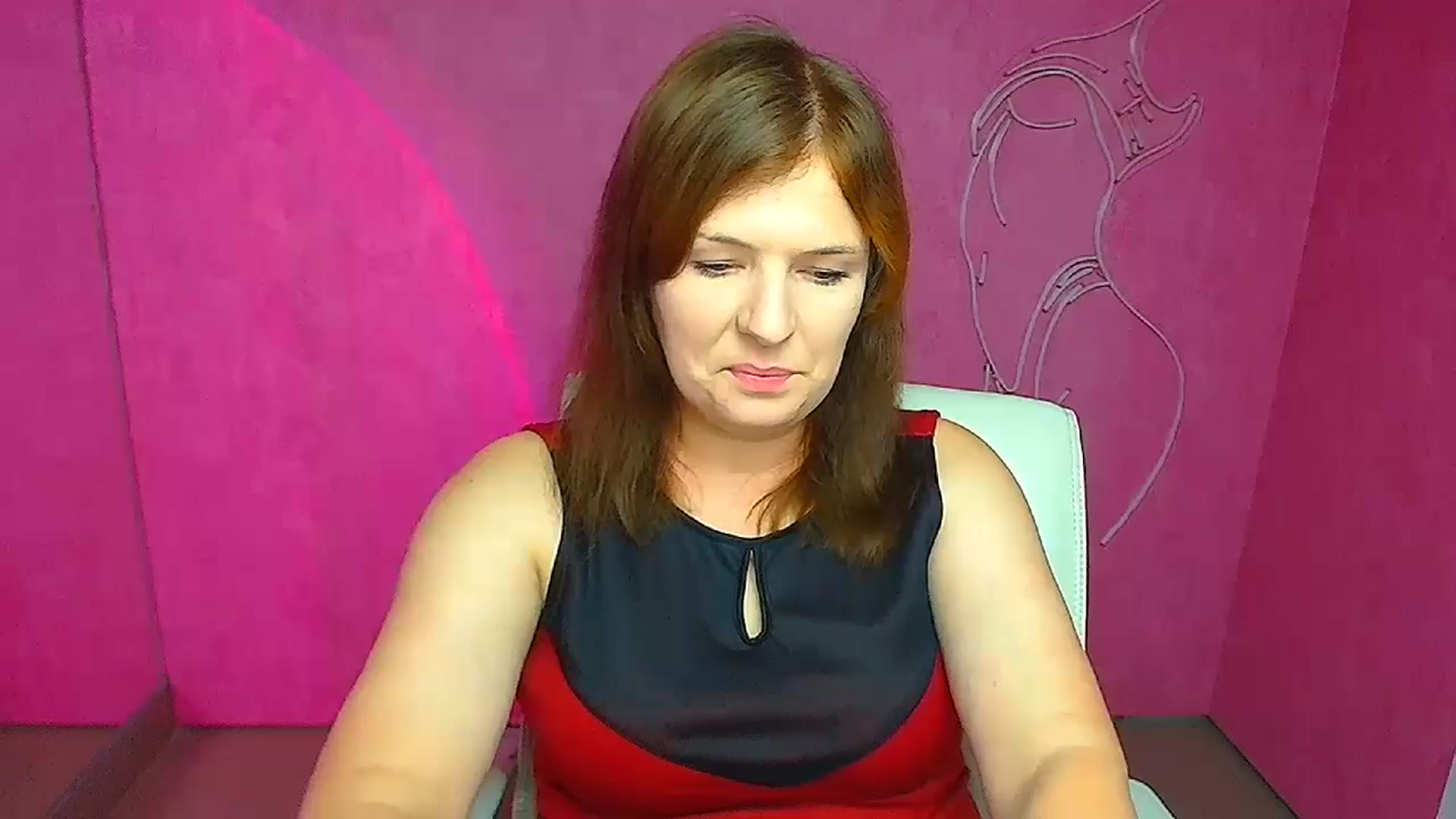 Gallery image thumbnail from Molly_Flowerr's myfreecams stream on, 07/17/2024, 14:50 image 11 of 20