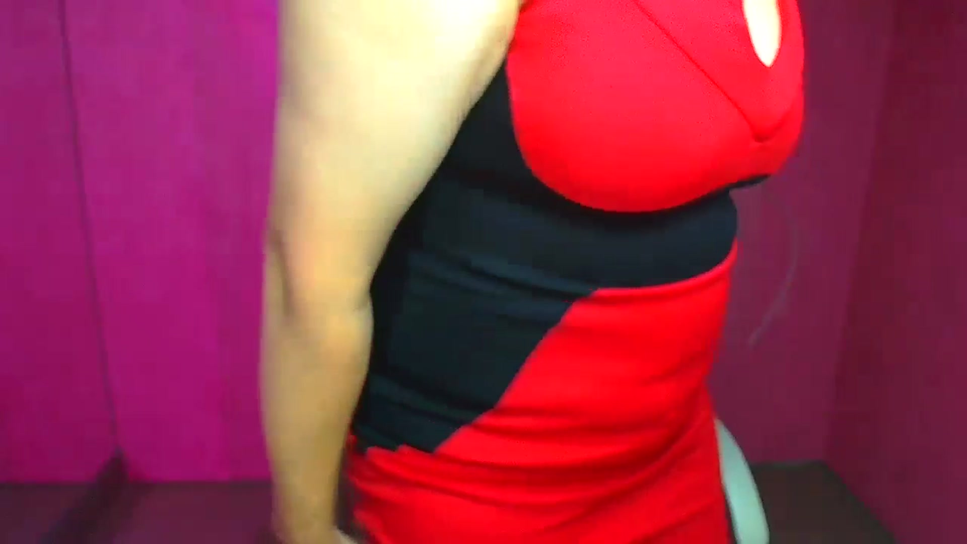 Gallery image thumbnail from Molly_Flowerr's myfreecams stream on, 07/19/2024, 12:17 image 5 of 20