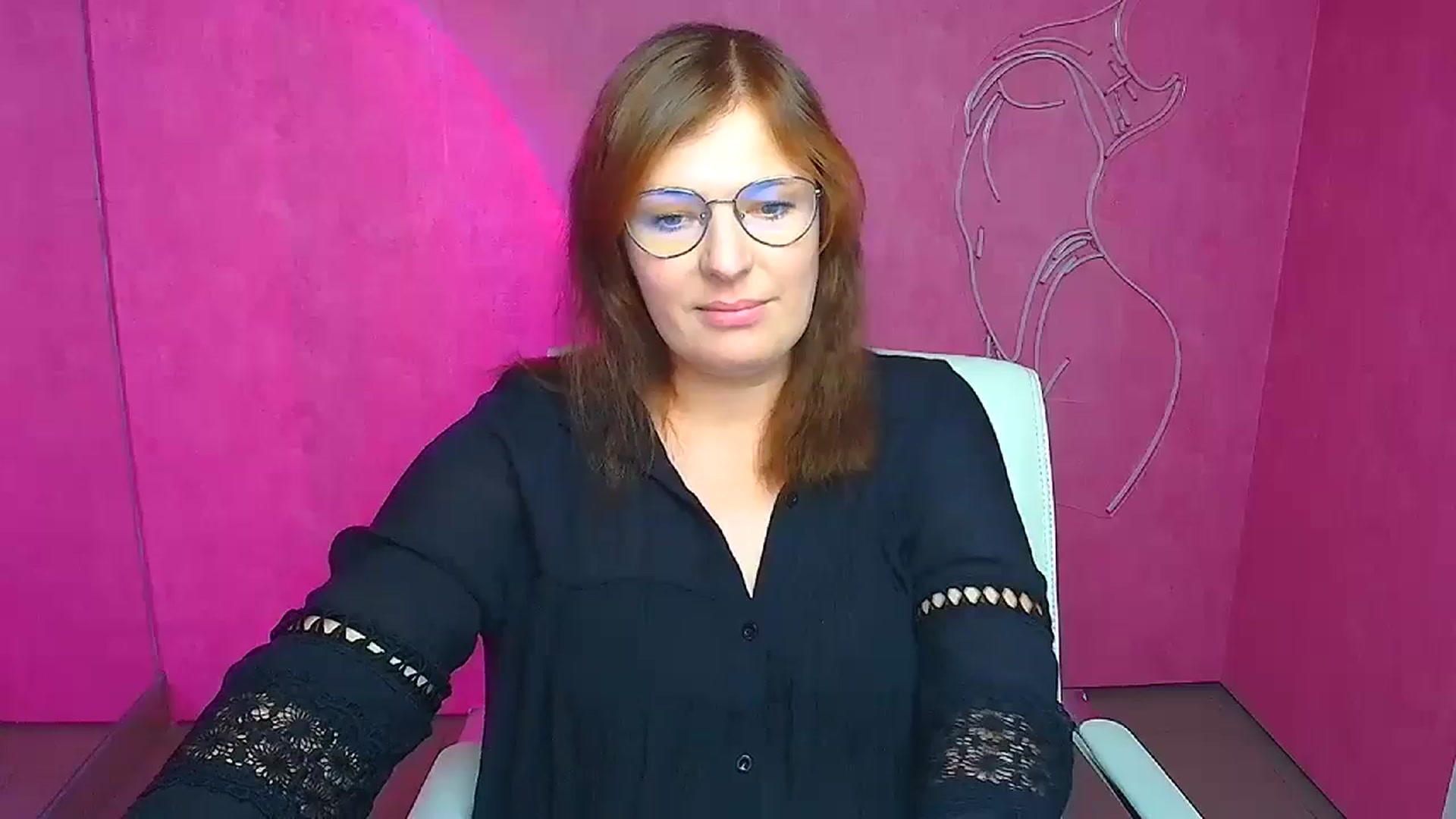 Gallery image thumbnail from Molly_Flowerr's myfreecams stream on, 07/19/2024, 15:33 image 14 of 20