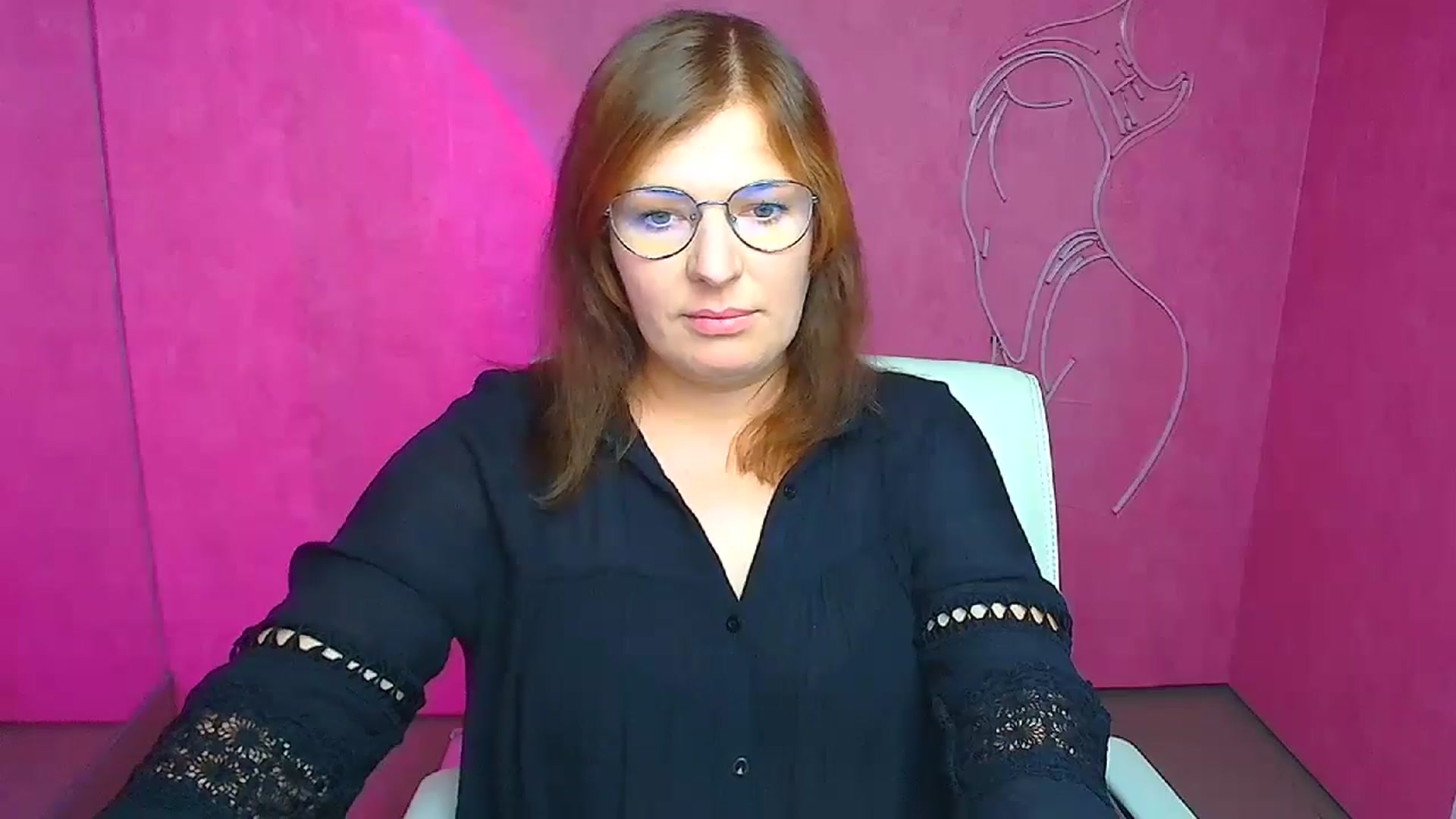 Gallery image thumbnail from Molly_Flowerr's myfreecams stream on, 07/19/2024, 15:33 image 5 of 20