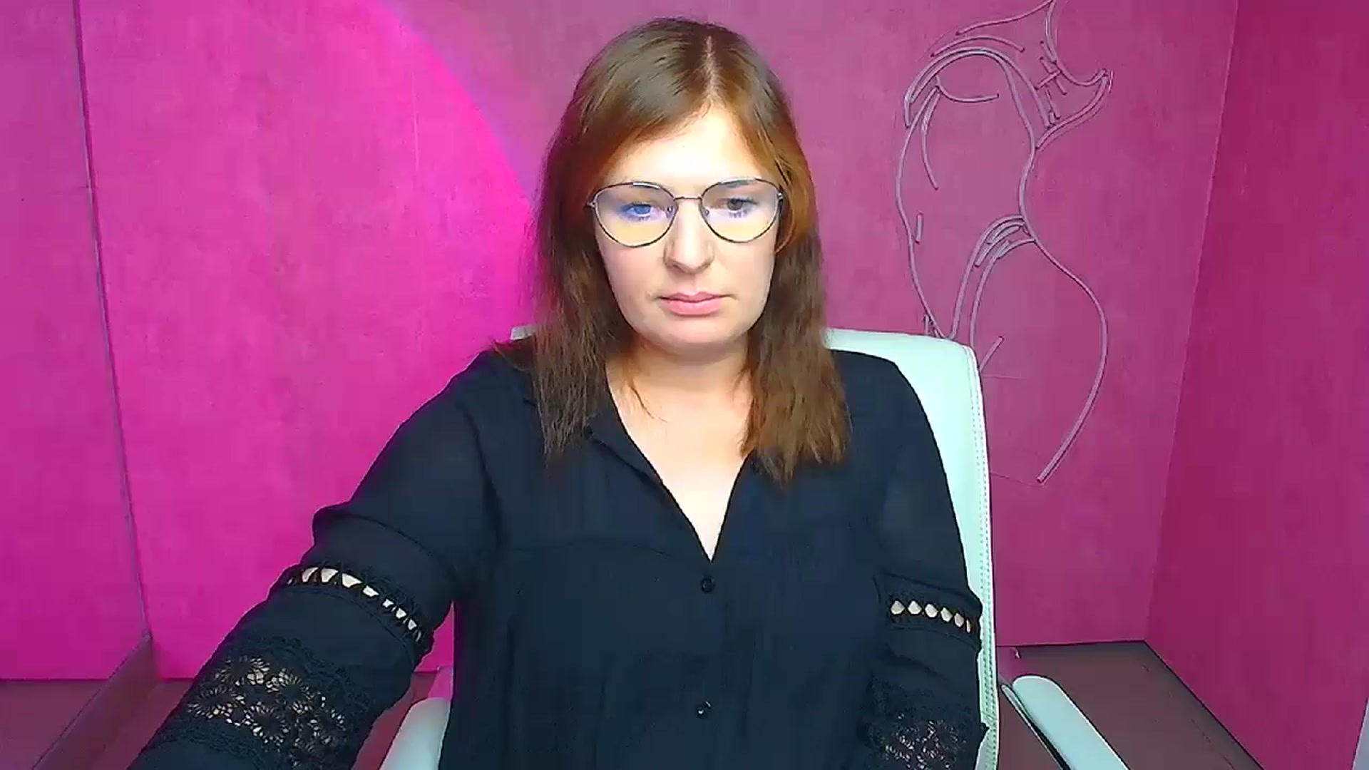 Gallery image thumbnail from Molly_Flowerr's myfreecams stream on, 07/19/2024, 15:33 image 18 of 20