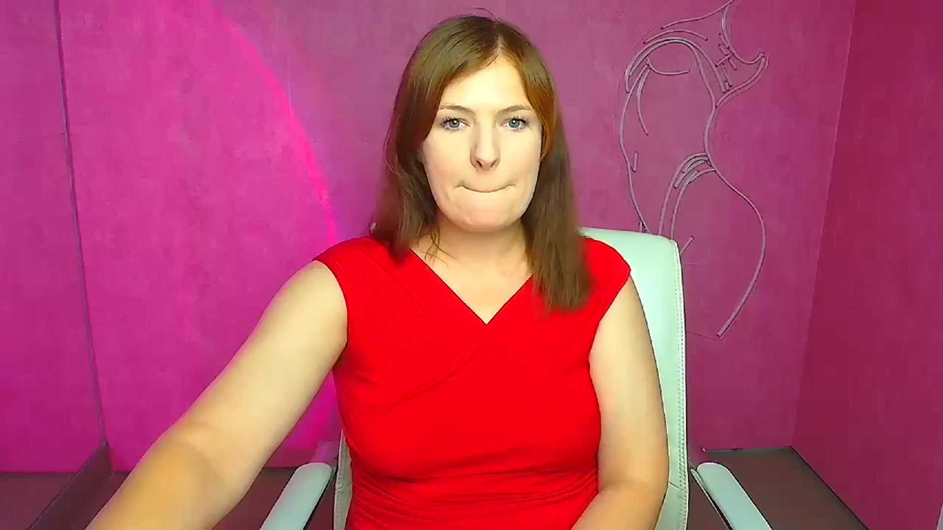 Gallery image thumbnail from Molly_Flowerr's myfreecams stream on, 07/20/2024, 08:57 image 11 of 20