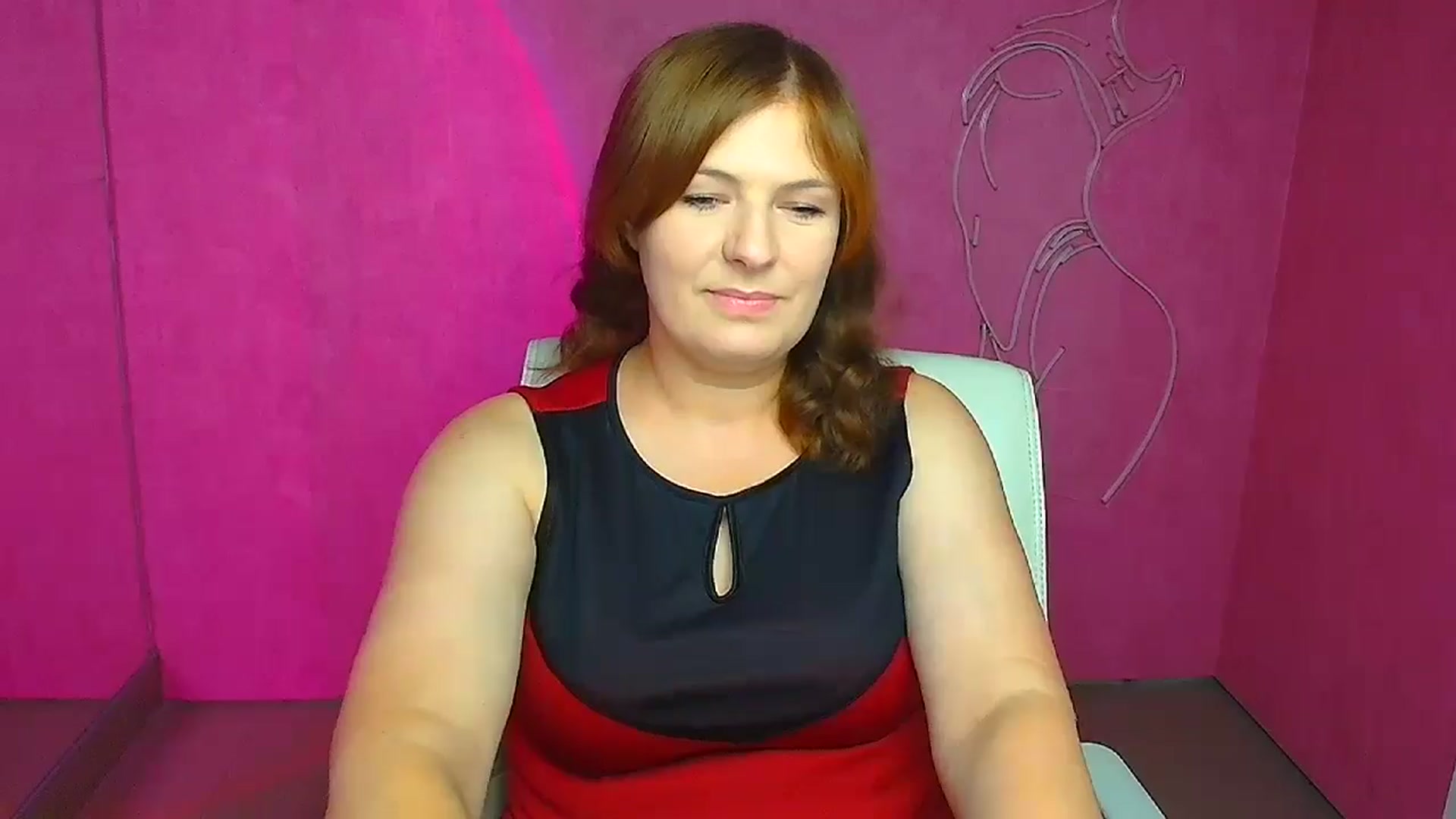 Gallery image thumbnail from Molly_Flowerr's myfreecams stream on, 07/25/2024, 06:31 image 6 of 20