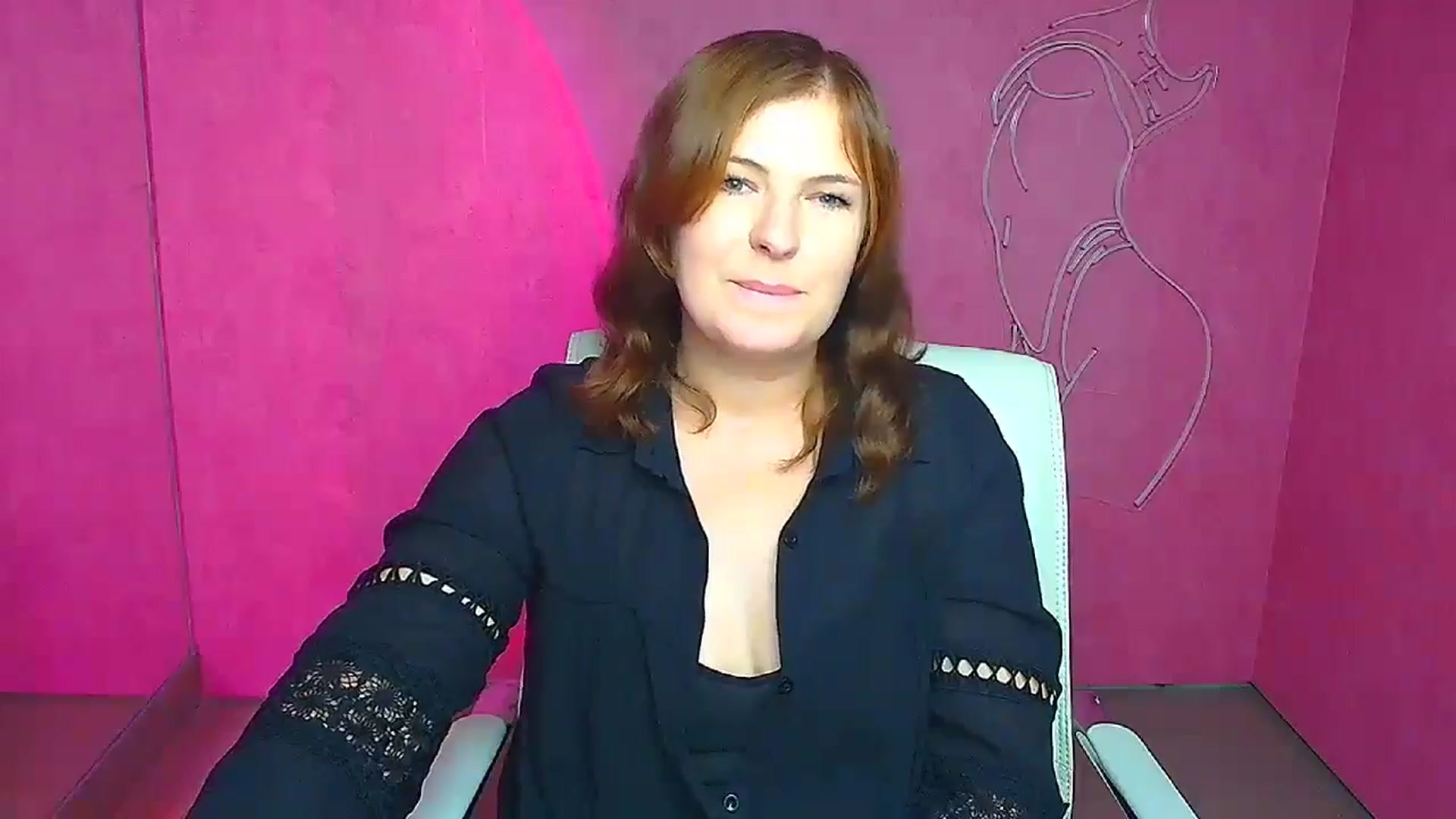 Gallery image thumbnail from Molly_Flowerr's myfreecams stream on, 07/25/2024, 11:10 image 13 of 20
