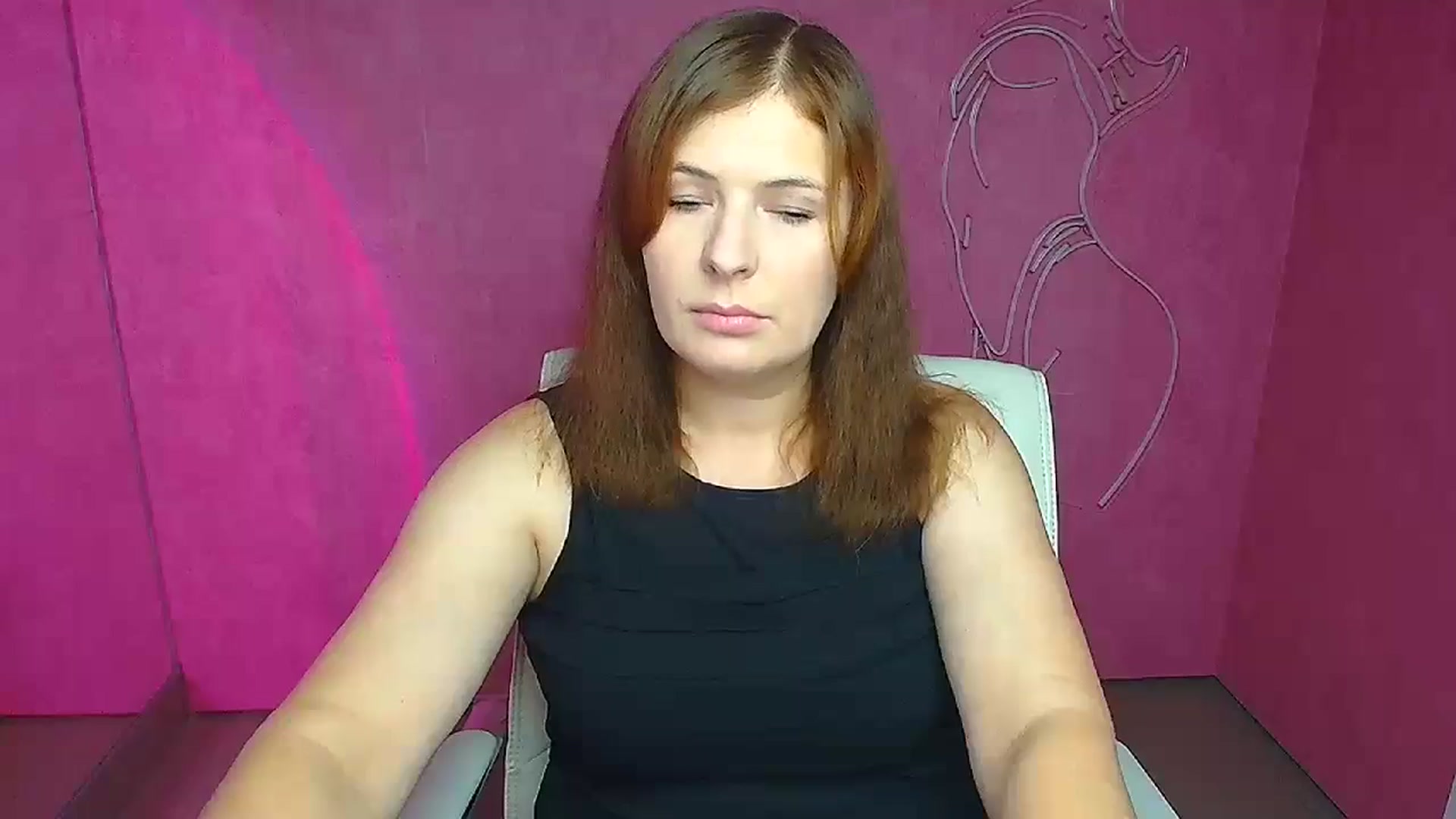 Gallery image thumbnail from Molly_Flowerr's myfreecams stream on, 08/07/2024, 07:27 image 2 of 20